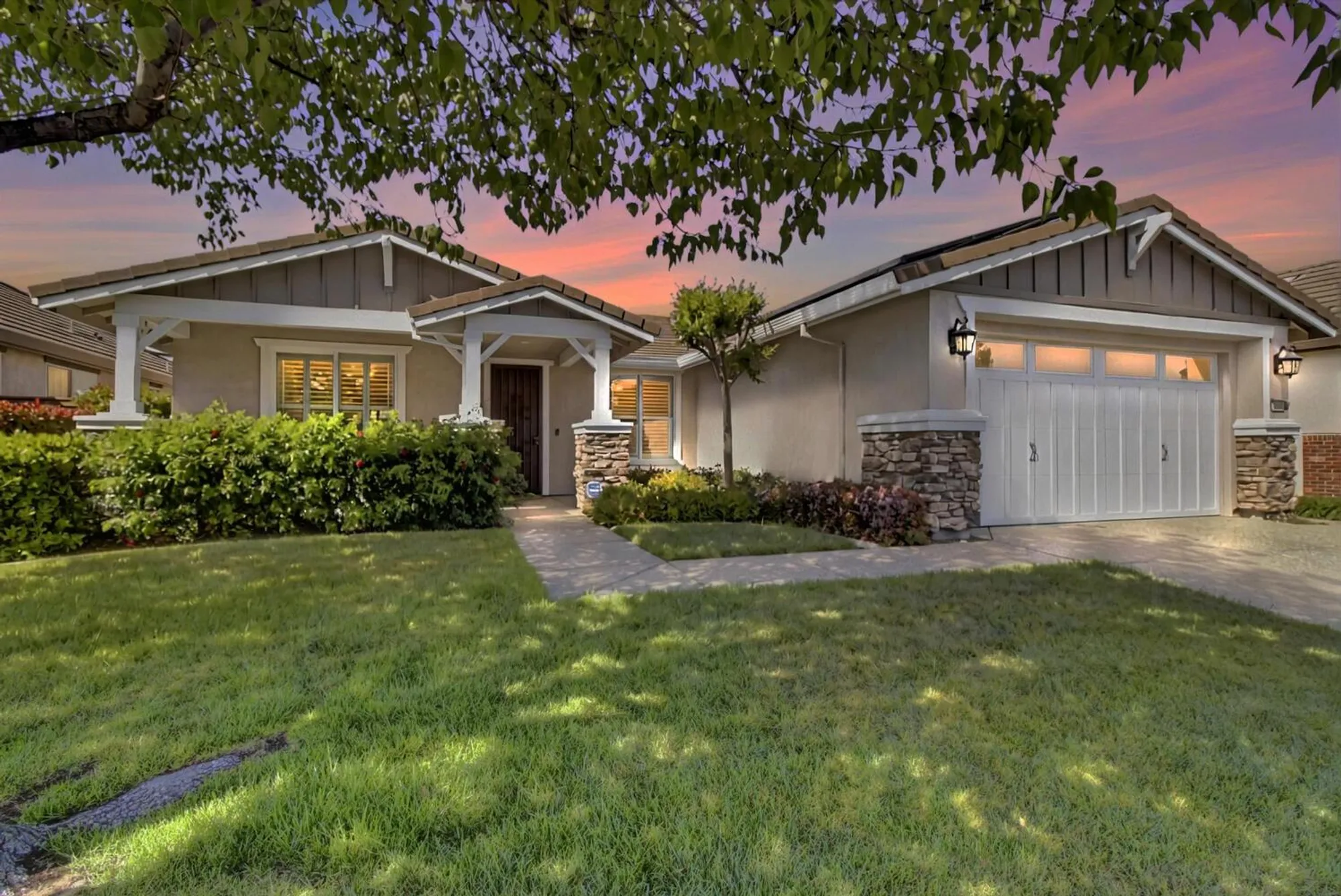 Property Slideshow image 2 of 69 | 9644 oakham way, Elk Grove, CA, 95757