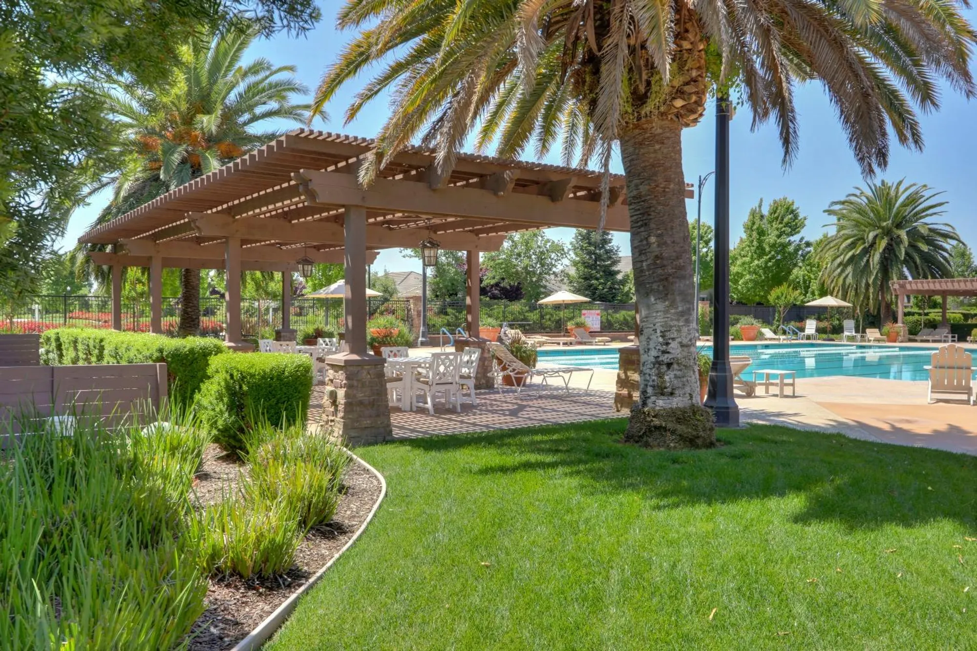 Property Slideshow image 67 of 69 | 9644 oakham way, Elk Grove, CA, 95757