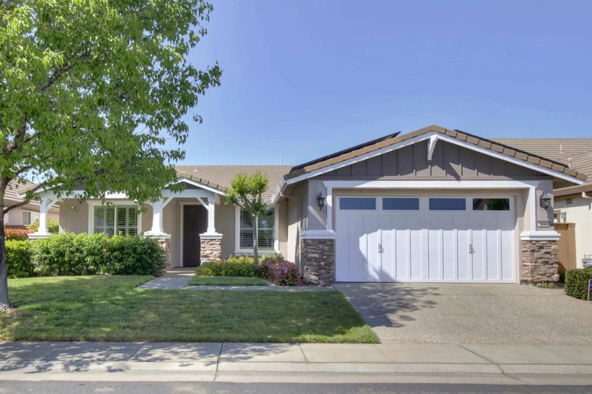 Property Slideshow image 52 of 69 | 9644 oakham way, Elk Grove, CA, 95757