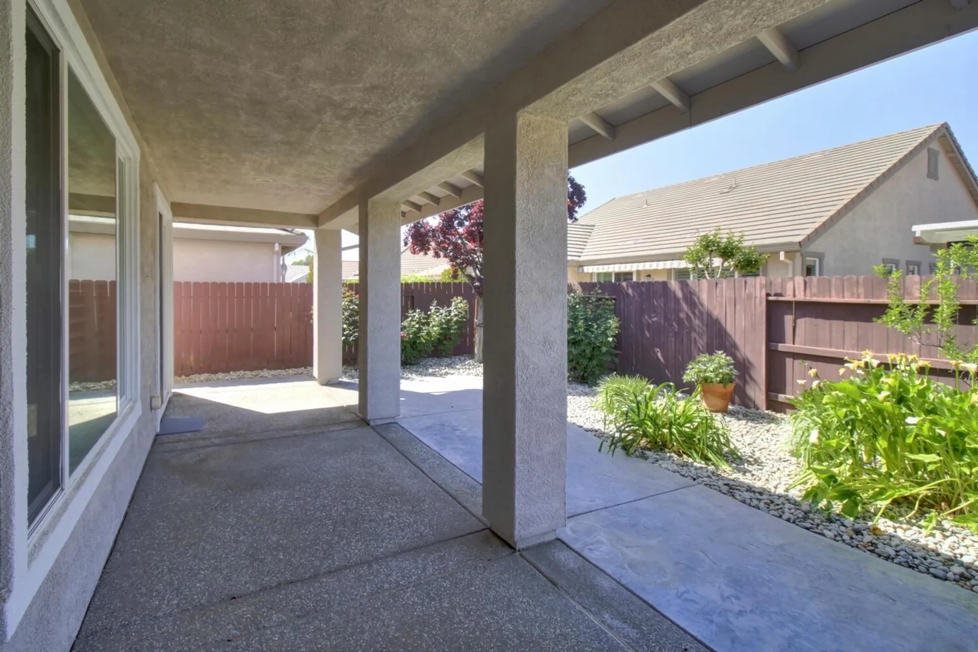 Property Slideshow image 47 of 69 | 9644 oakham way, Elk Grove, CA, 95757