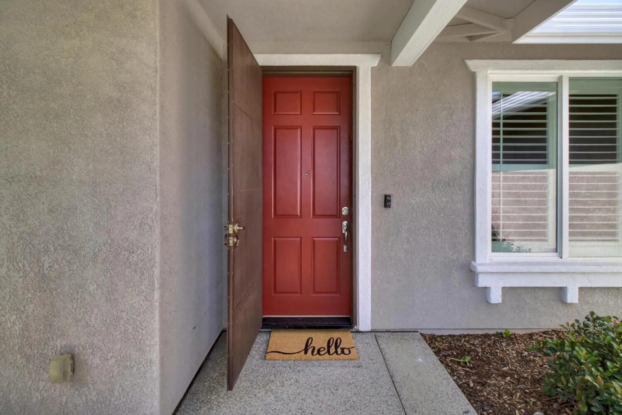 Property Slideshow image 6 of 69 | 9644 oakham way, Elk Grove, CA, 95757