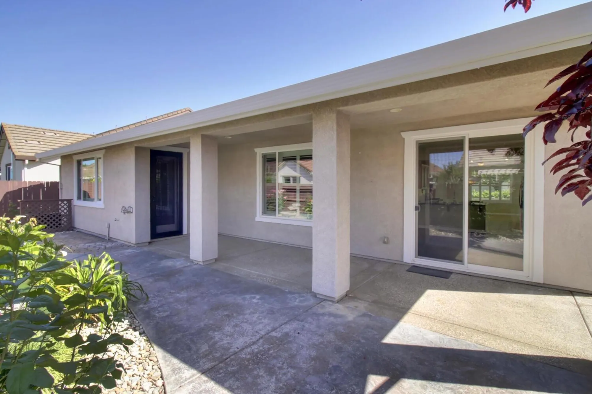 Property Slideshow image 50 of 69 | 9644 oakham way, Elk Grove, CA, 95757