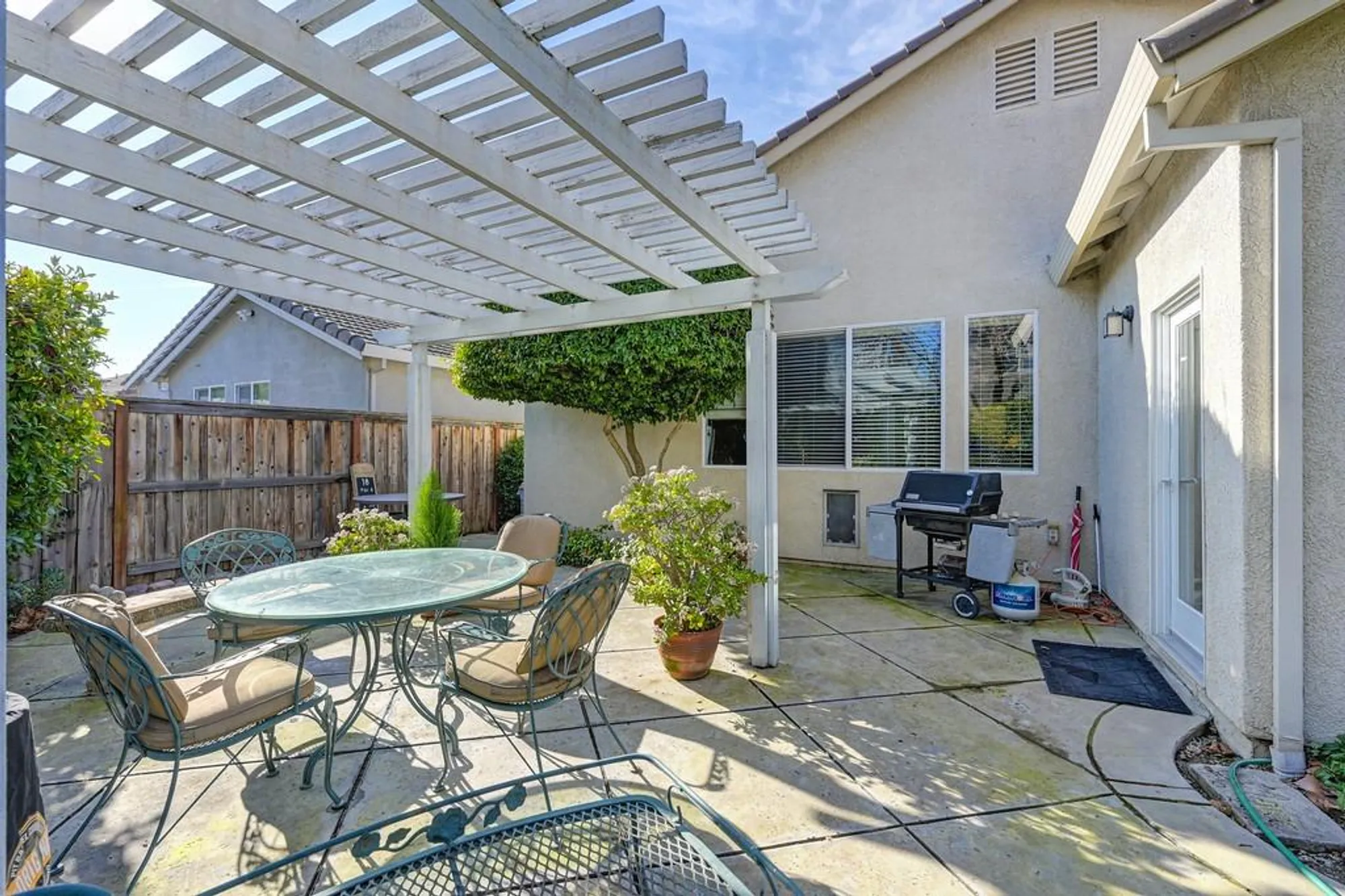 Property Slideshow image 42 of 44 | 4442 libyan sea ln, Sacramento, CA, 95834