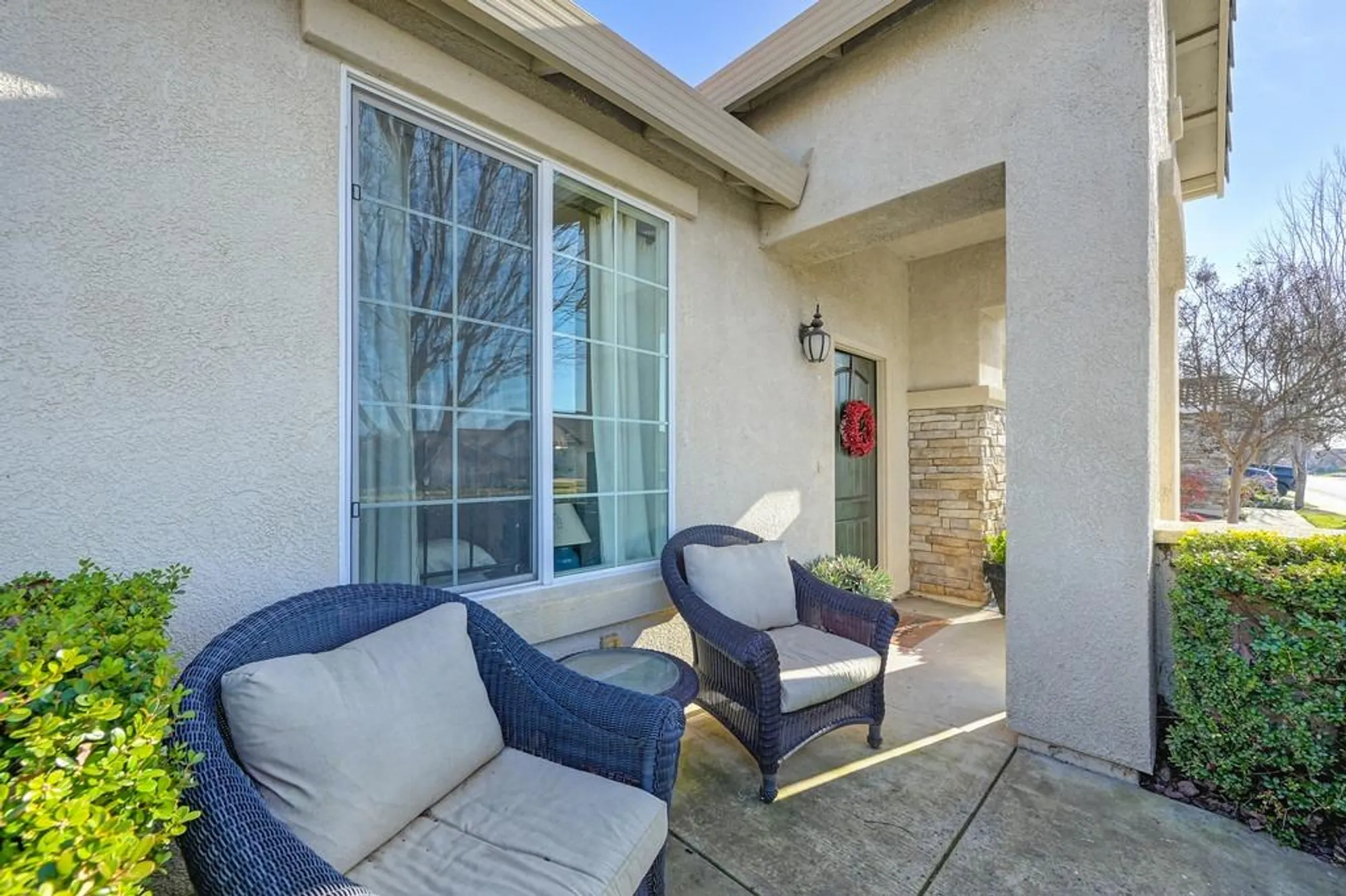 Property Slideshow image 6 of 44 | 4442 libyan sea ln, Sacramento, CA, 95834