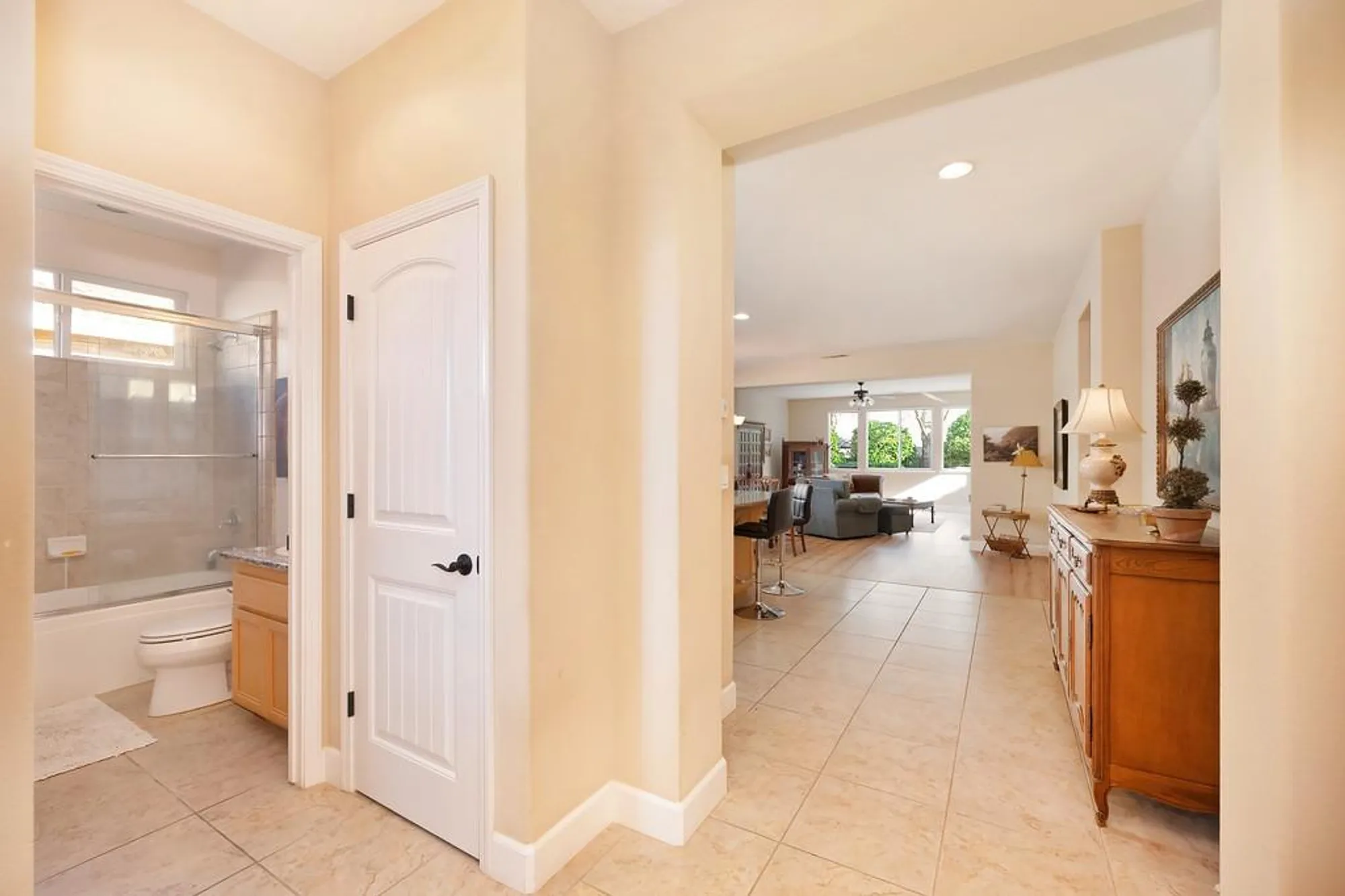 Property Slideshow image 10 of 44 | 4442 libyan sea ln, Sacramento, CA, 95834