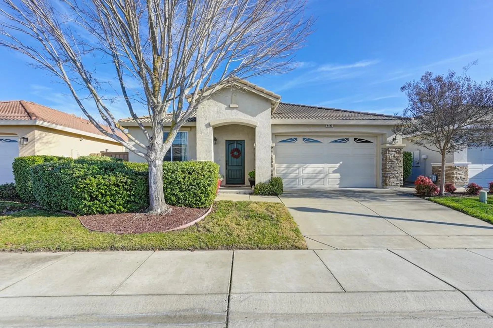 Property Slideshow image 5 of 44 | 4442 libyan sea ln, Sacramento, CA, 95834