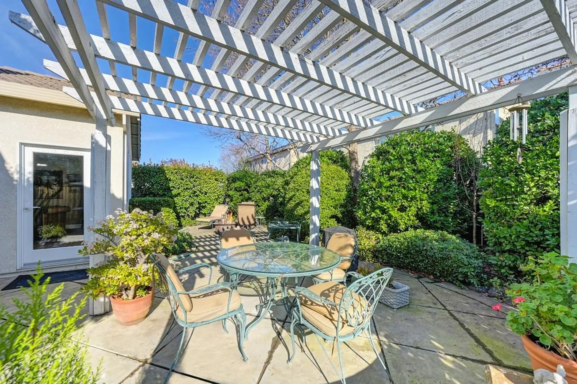 Property Slideshow image 37 of 44 | 4442 libyan sea ln, Sacramento, CA, 95834