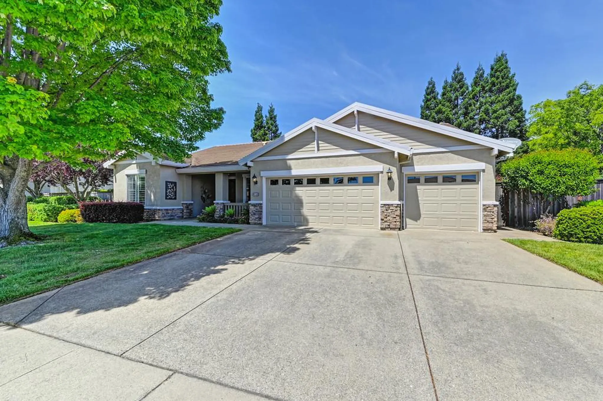 Property Slideshow image 4 of 48 | 4150 tahoe vista dr, Rocklin, CA, 95765