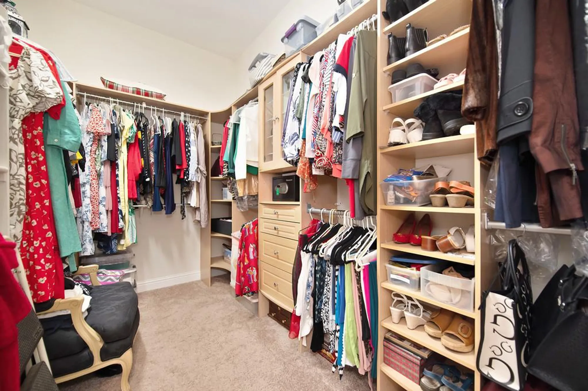 Property Slideshow image 23 of 30 | 2184 benton loop, Roseville, CA, 95747