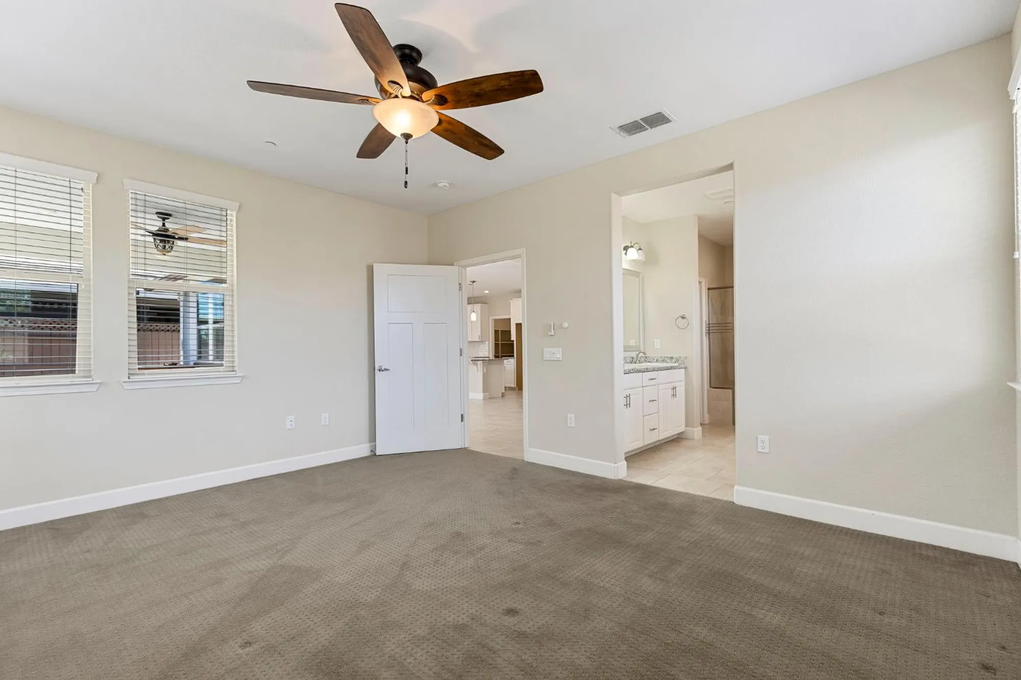 Property Slideshow image 14 of 32 | 4009 san andres way, El Dorado Hills, CA, 95762