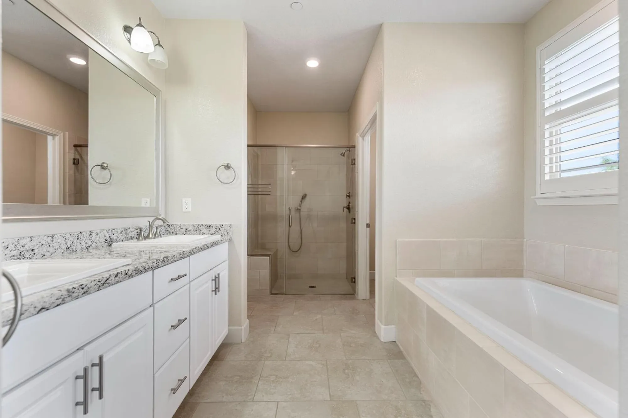 Property Slideshow image 15 of 32 | 4009 san andres way, El Dorado Hills, CA, 95762