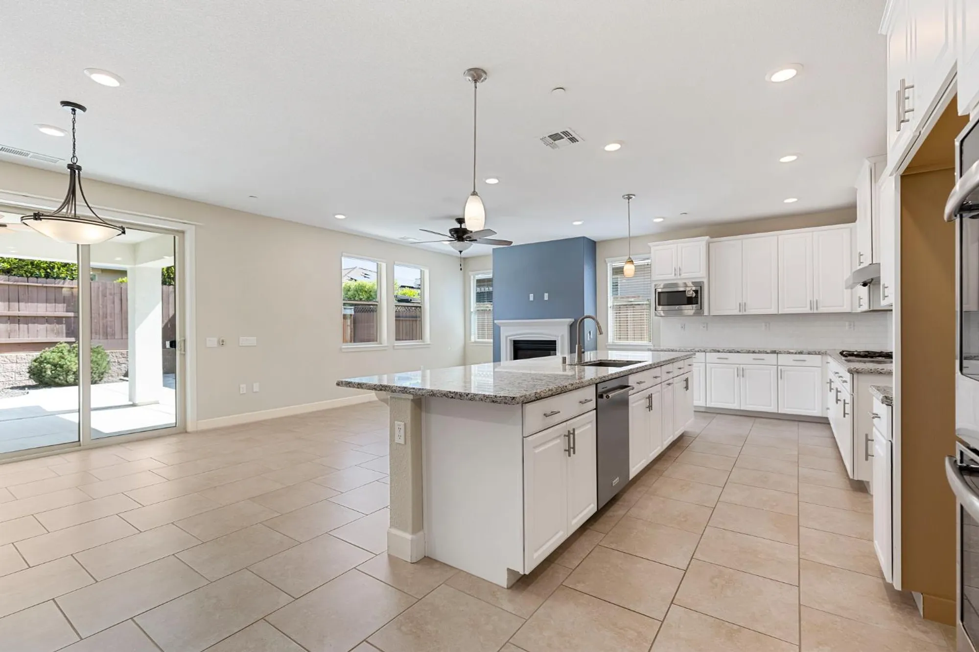 Property Slideshow image 3 of 32 | 4009 san andres way, El Dorado Hills, CA, 95762