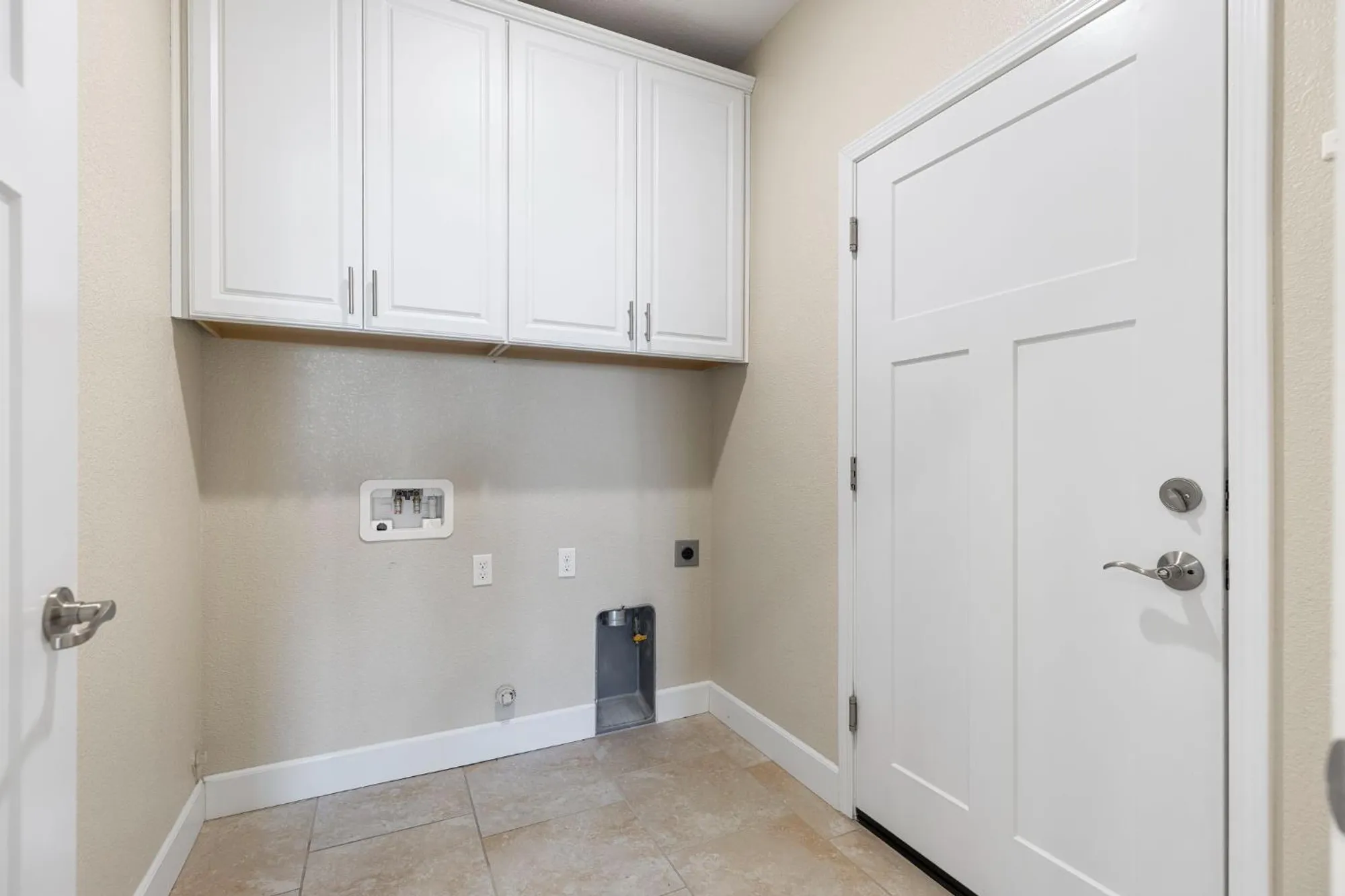 Property Slideshow image 21 of 32 | 4009 san andres way, El Dorado Hills, CA, 95762