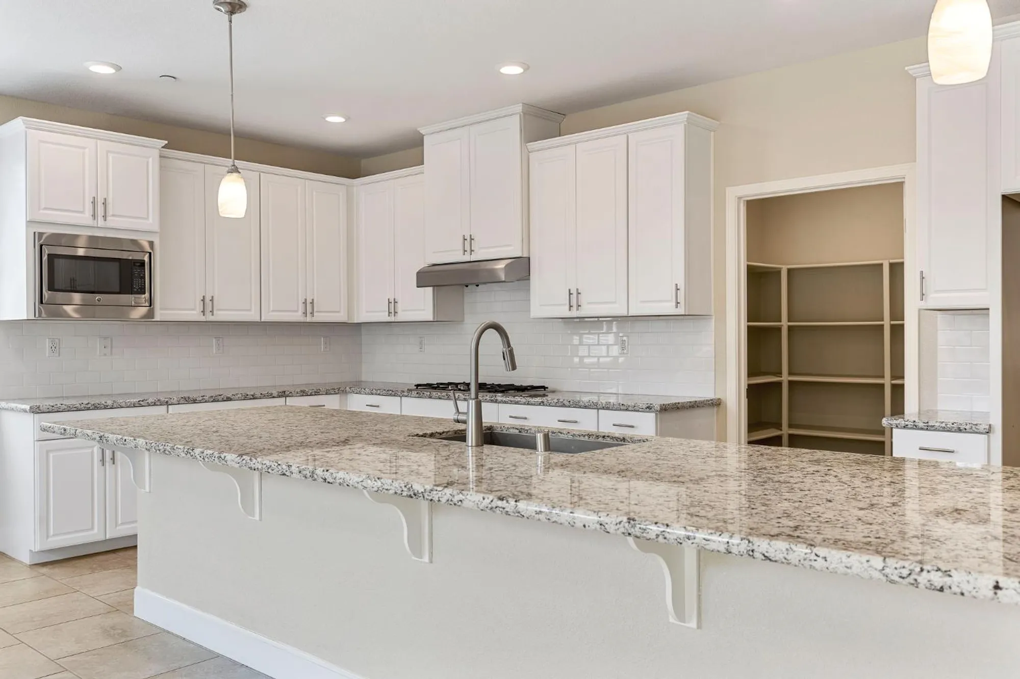 Property Slideshow image 8 of 32 | 4009 san andres way, El Dorado Hills, CA, 95762