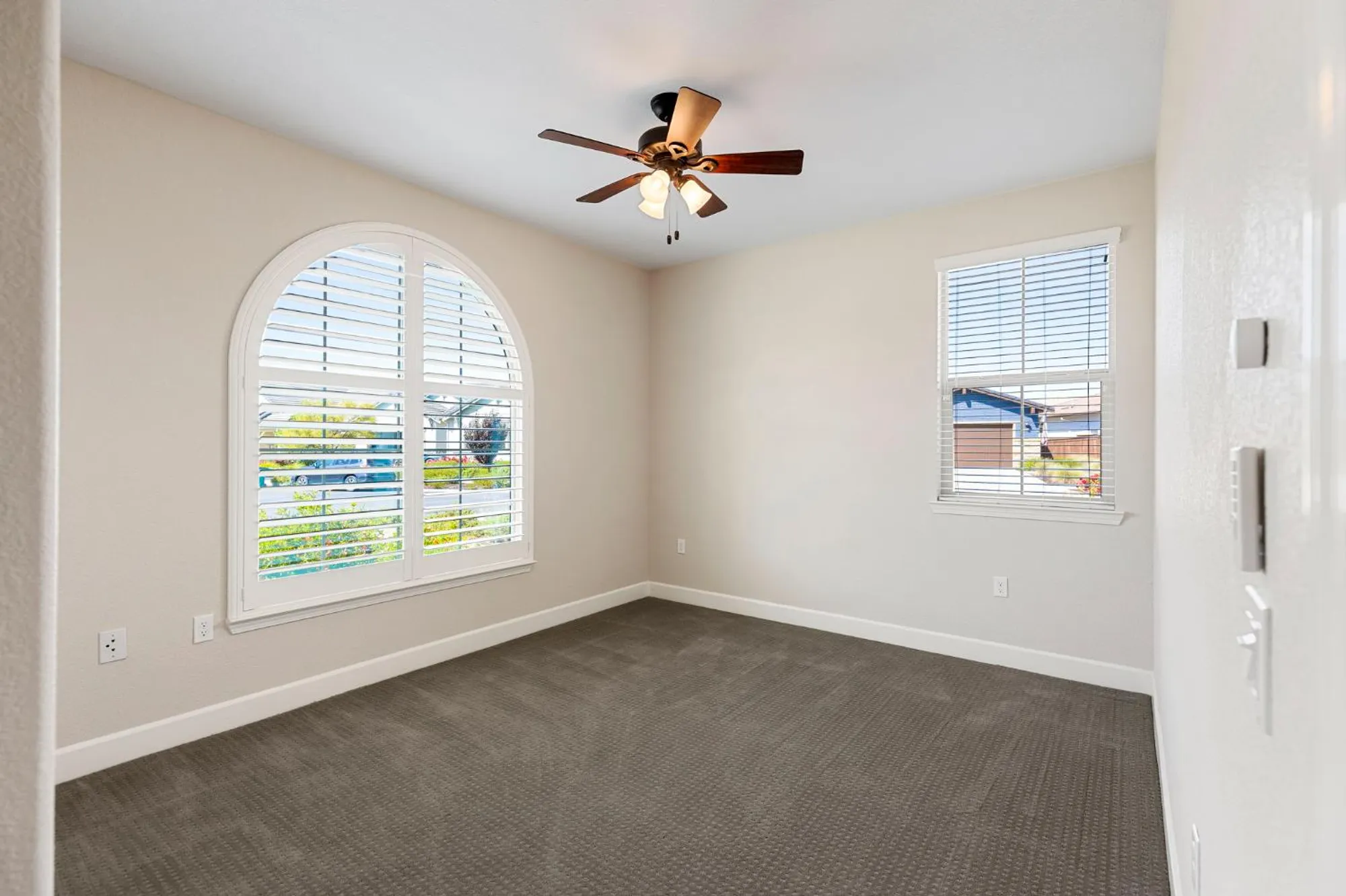 Property Slideshow image 18 of 32 | 4009 san andres way, El Dorado Hills, CA, 95762