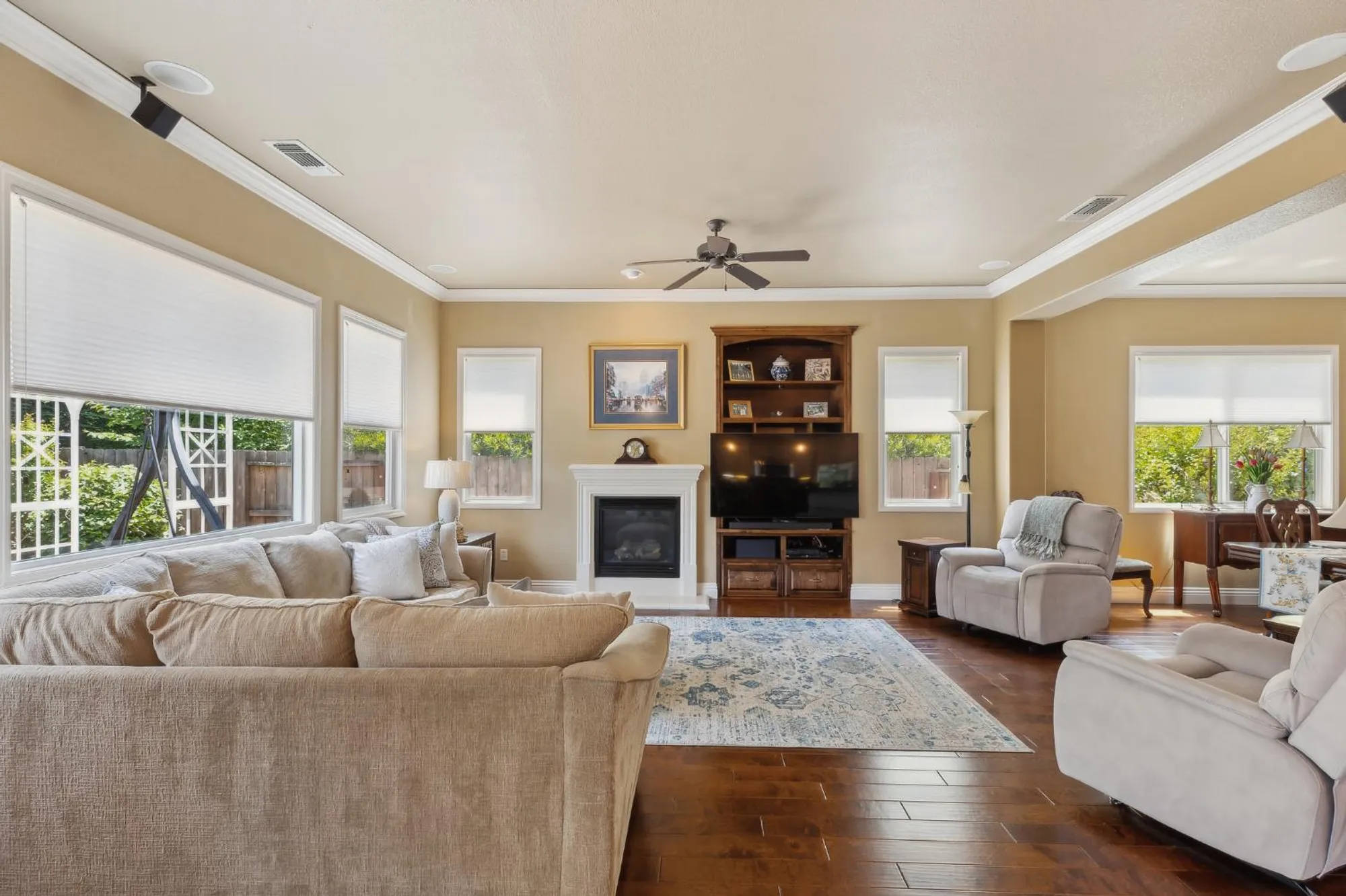 Property Slideshow image 7 of 60 | 4551 monte mar dr, El Dorado Hills, CA, 95762