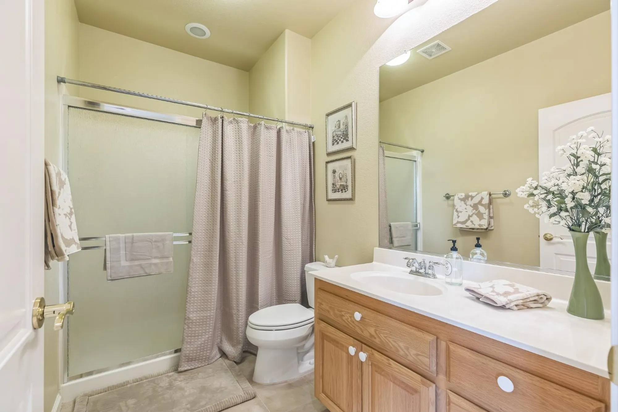 Property Slideshow image 23 of 60 | 4551 monte mar dr, El Dorado Hills, CA, 95762