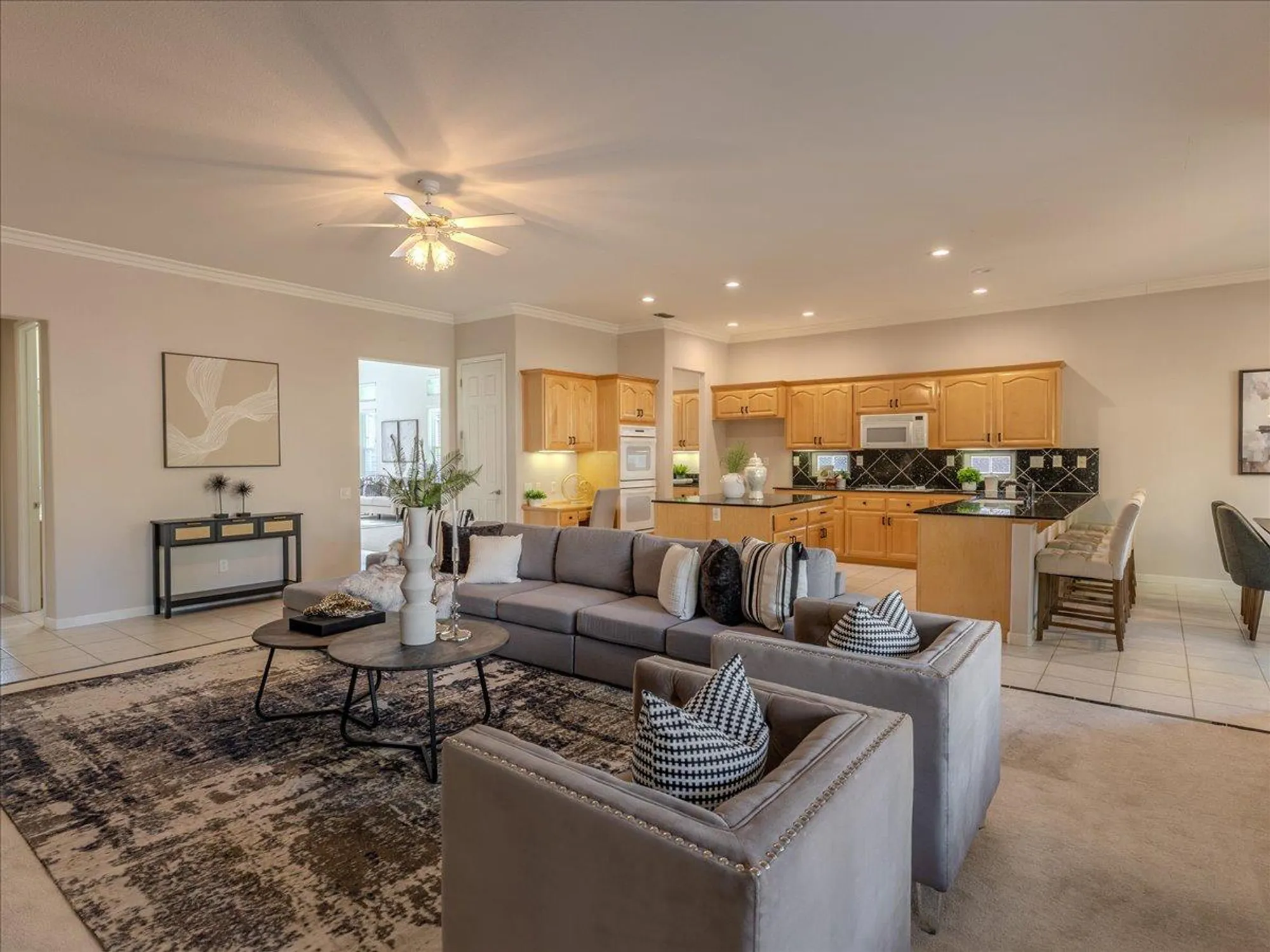 Property Slideshow image 28 of 41 | 4127 tahoe vista dr, Rocklin, CA, 95765