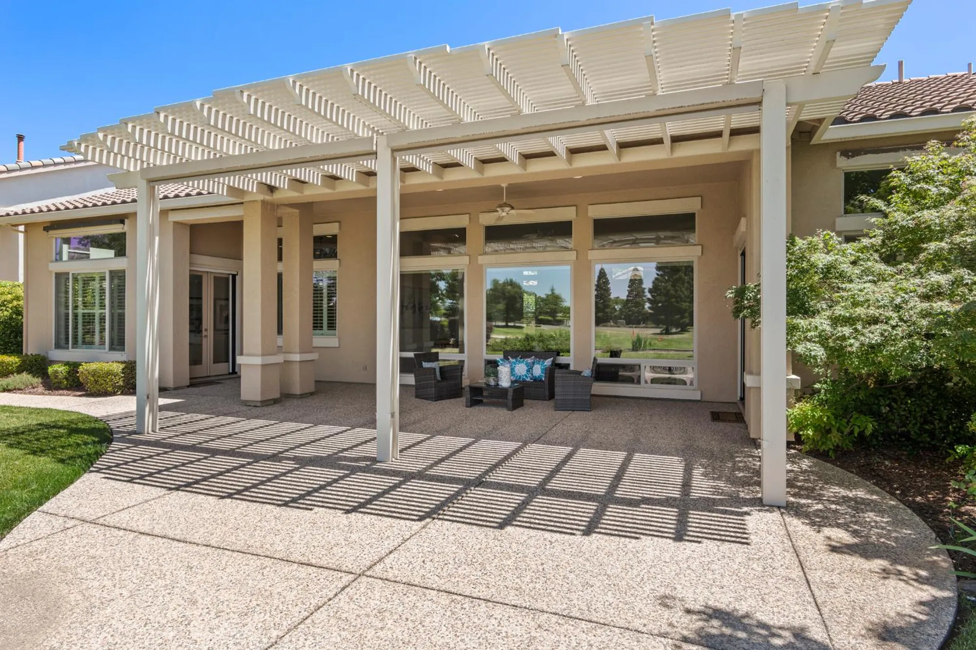 Property Slideshow image 54 of 74 | 2076 stonecrest ln, Lincoln, CA, 95648