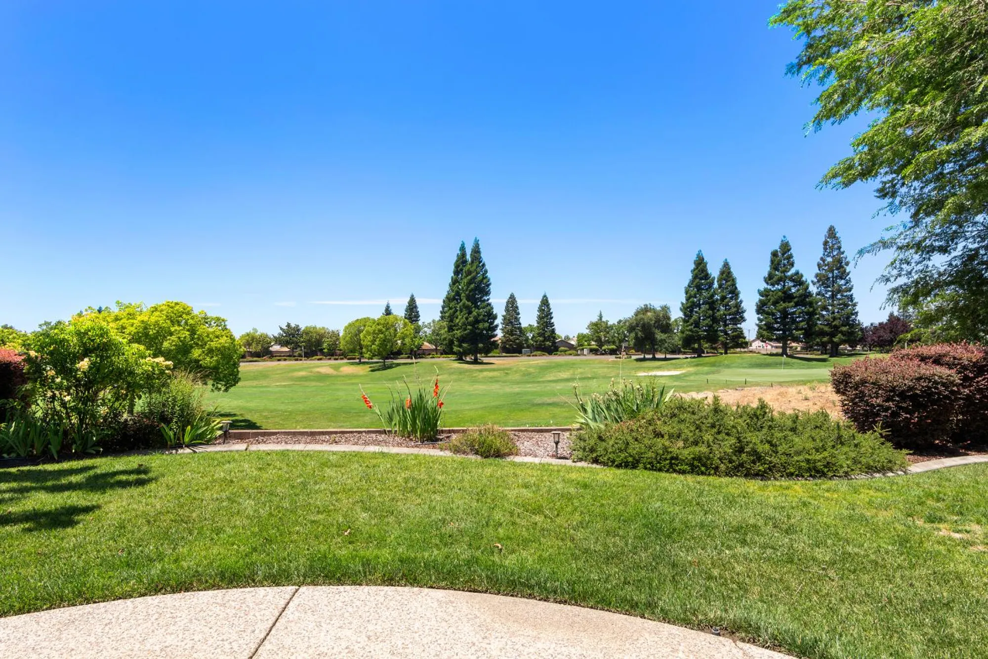 Property Slideshow image 49 of 74 | 2076 stonecrest ln, Lincoln, CA, 95648