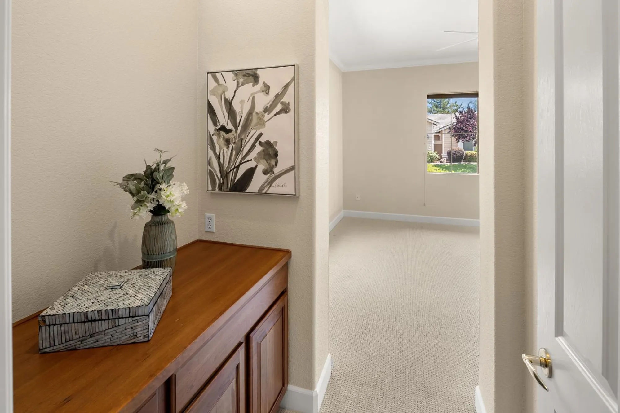 Property Slideshow image 41 of 74 | 2076 stonecrest ln, Lincoln, CA, 95648