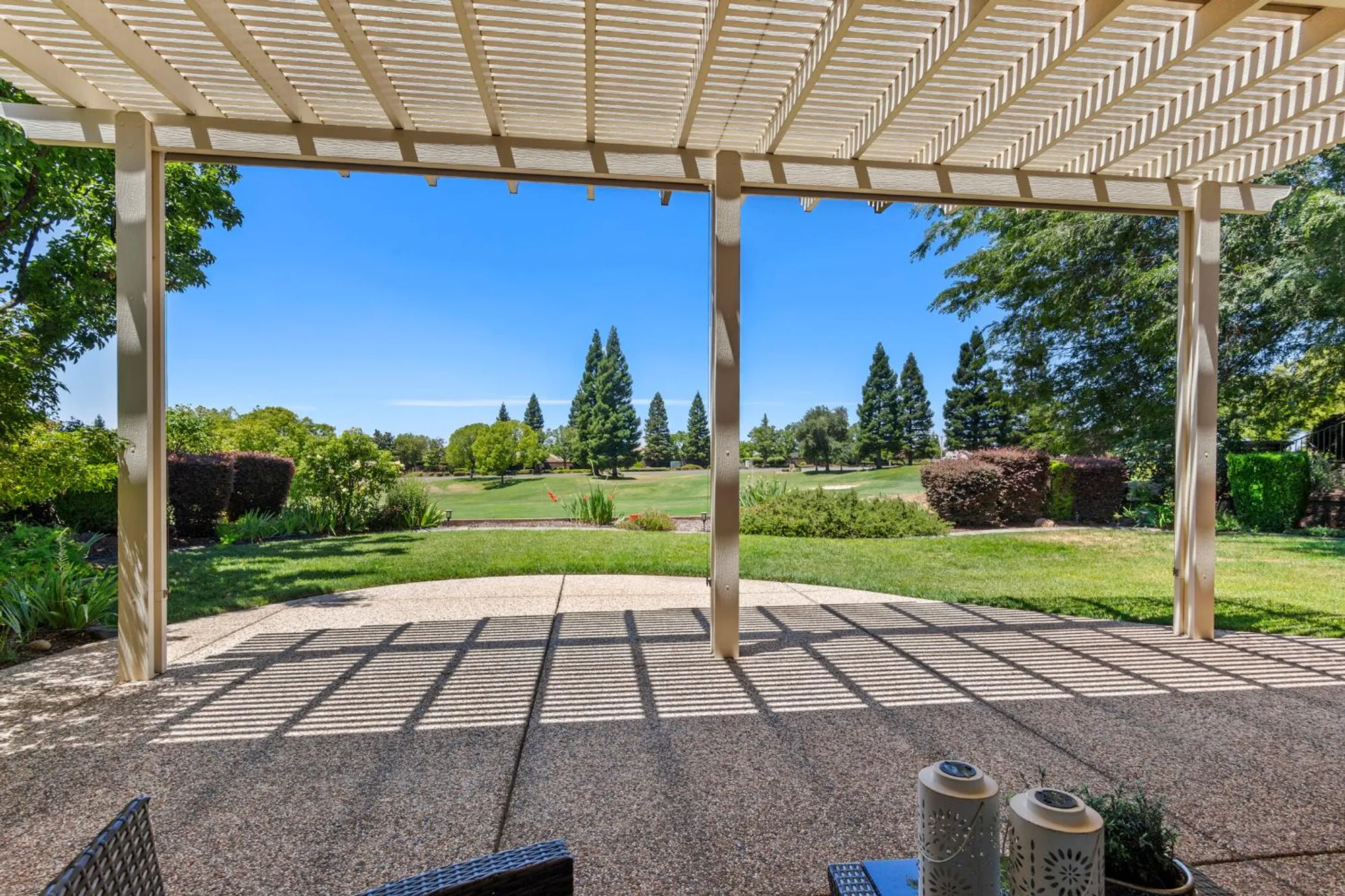 Property Slideshow image 8 of 74 | 2076 stonecrest ln, Lincoln, CA, 95648