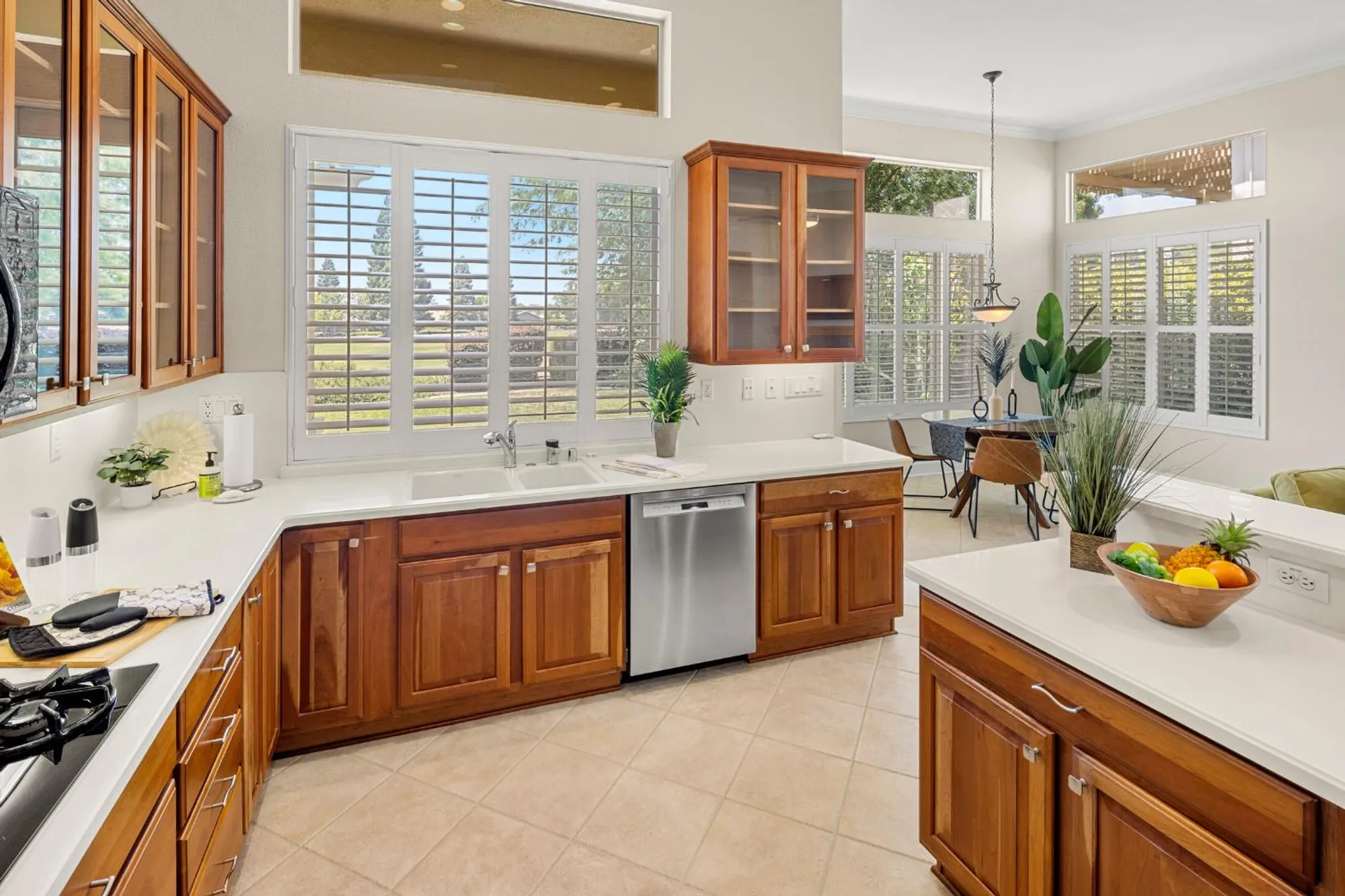 Property Slideshow image 27 of 74 | 2076 stonecrest ln, Lincoln, CA, 95648