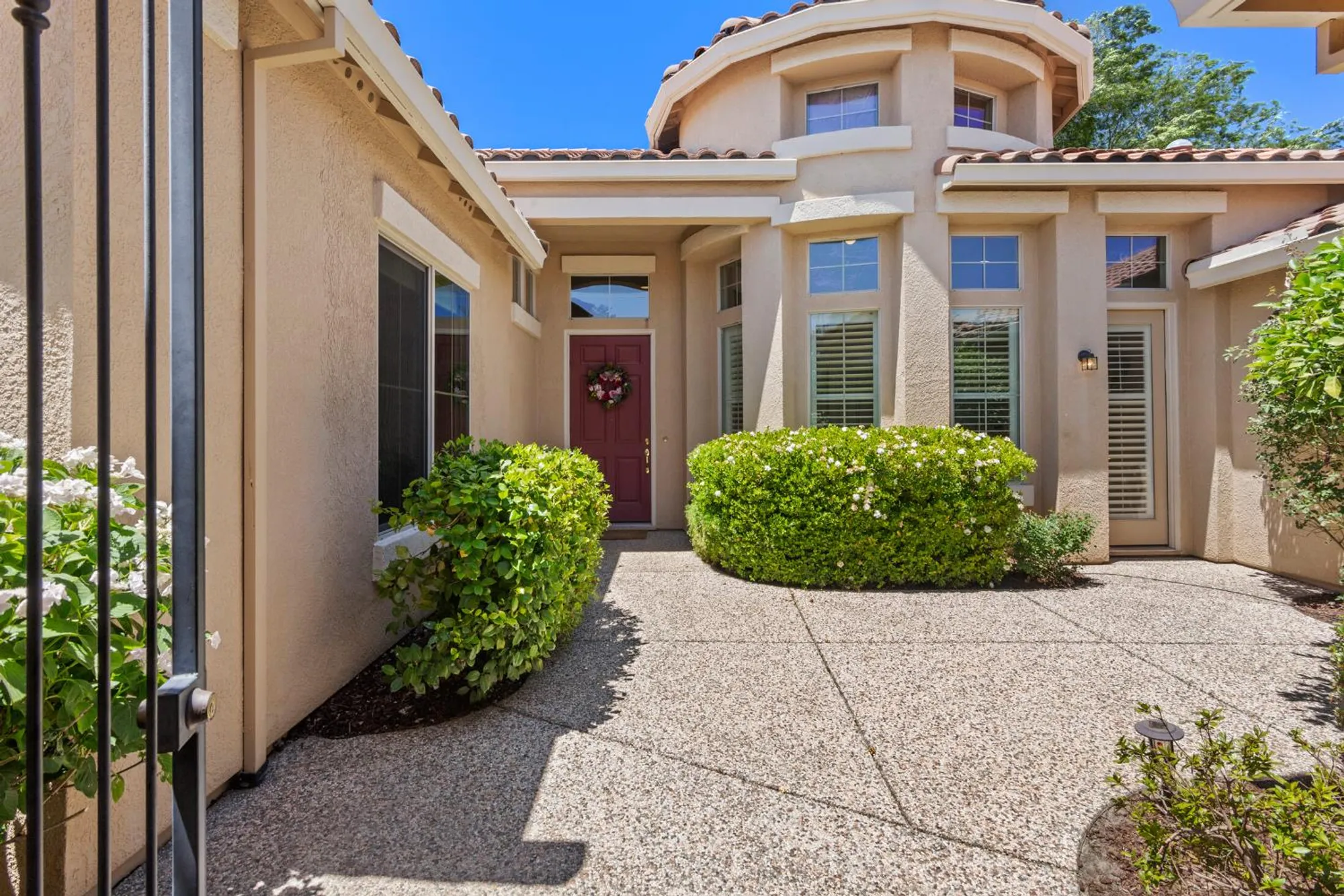 Property Slideshow image 17 of 74 | 2076 stonecrest ln, Lincoln, CA, 95648
