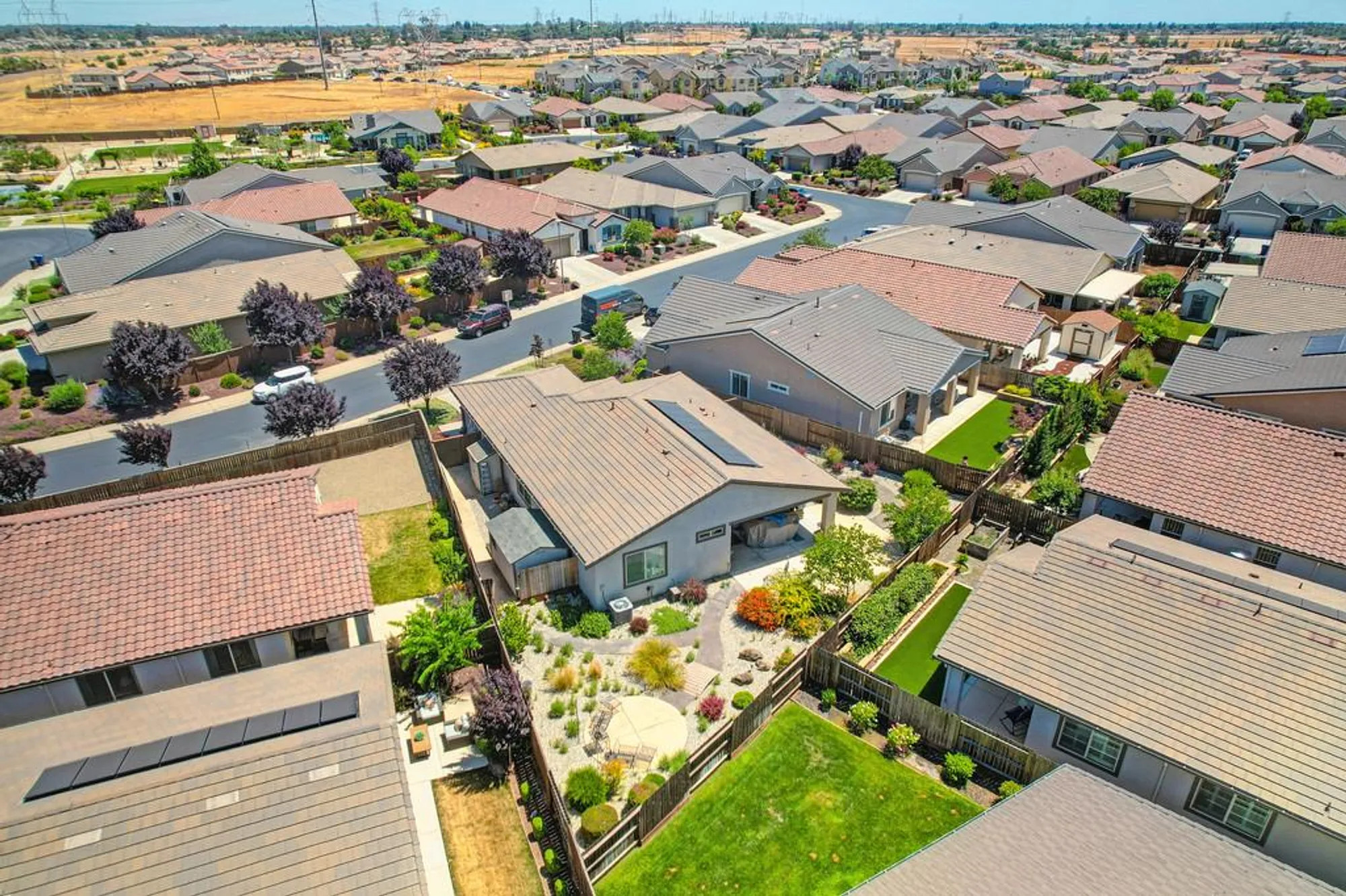 Property Slideshow image 38 of 48 | 7414 sun rose way, Sacramento, CA, 95829