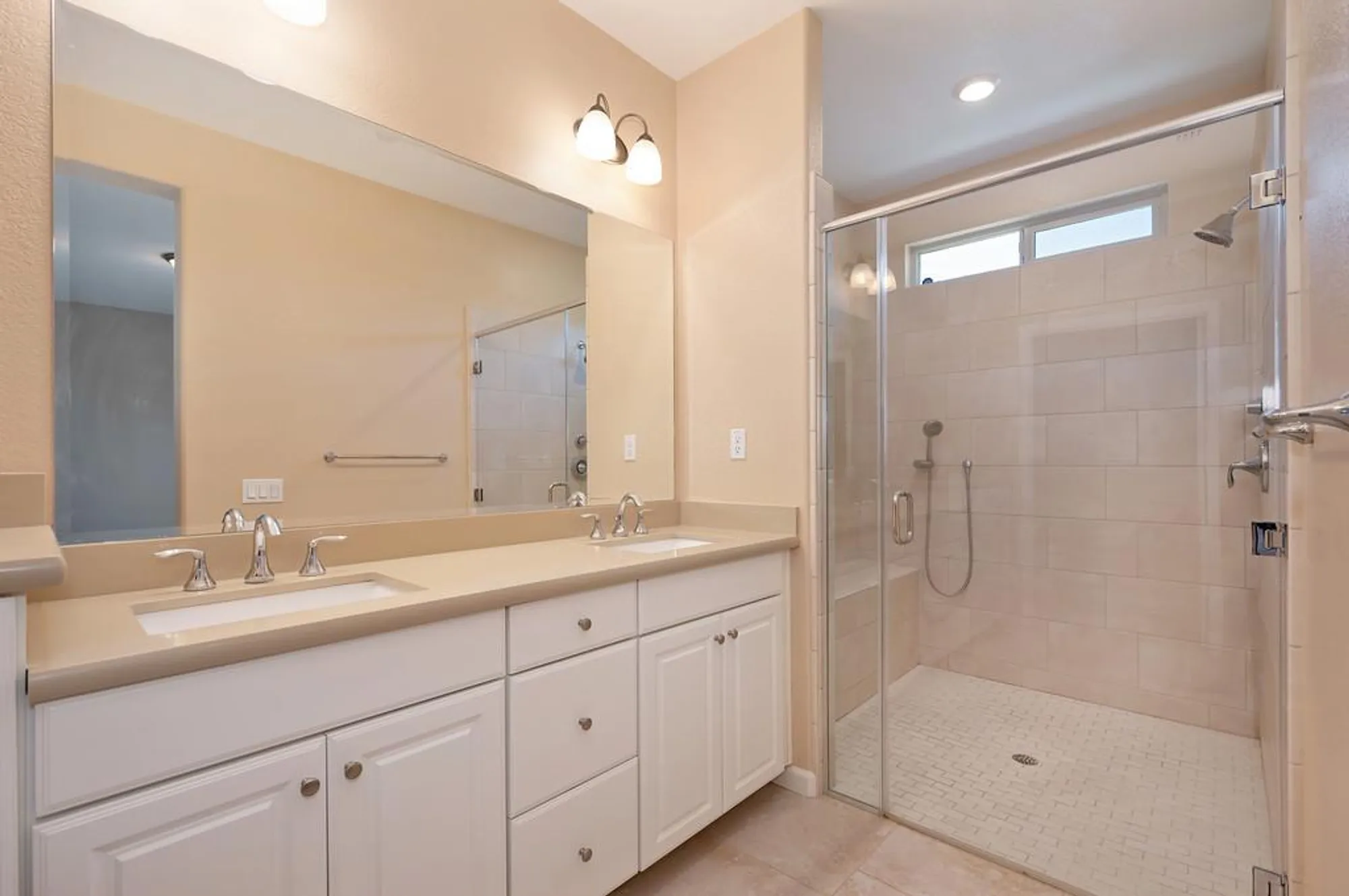Property Slideshow image 24 of 48 | 7414 sun rose way, Sacramento, CA, 95829