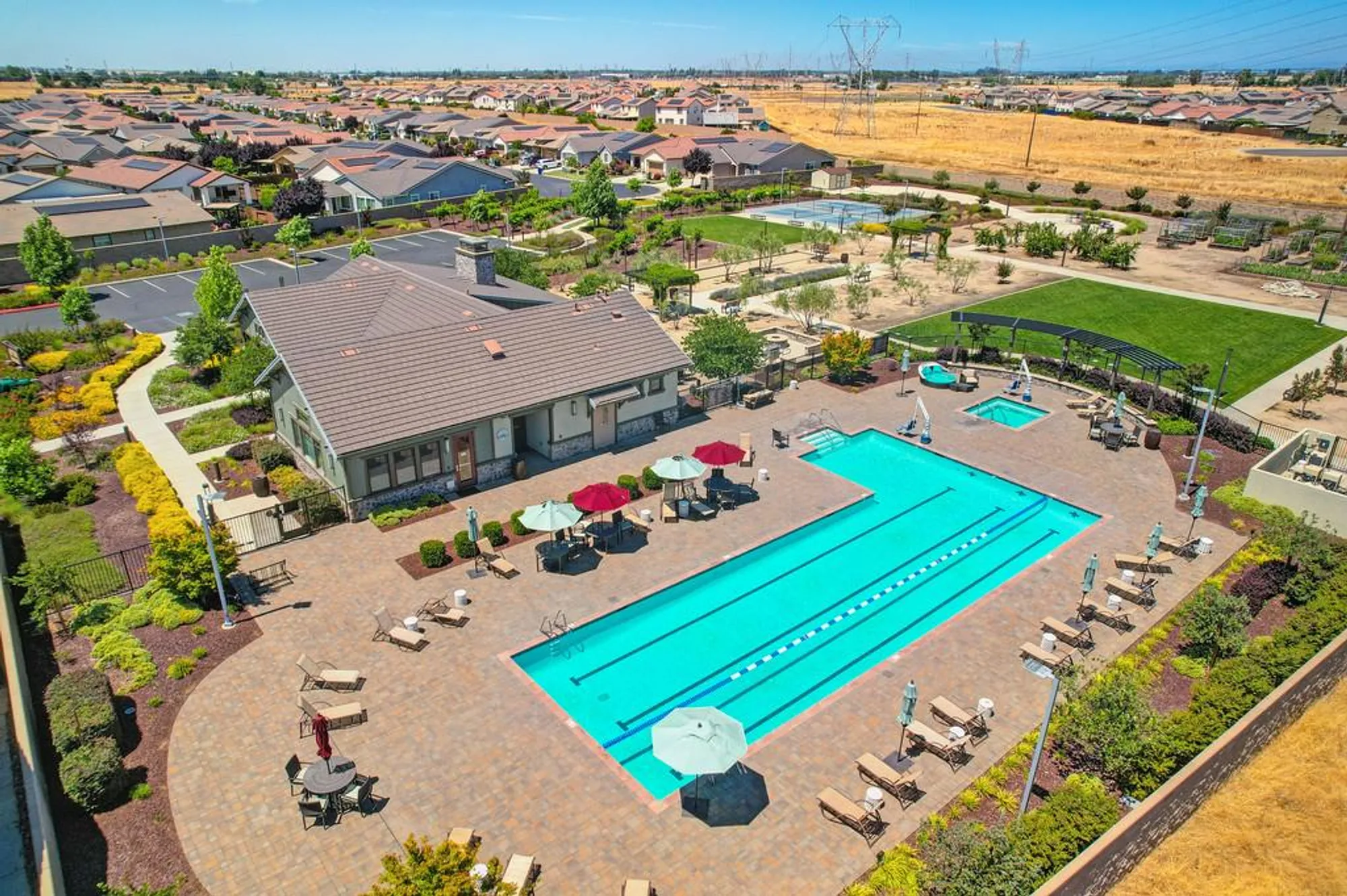 Property Slideshow image 42 of 48 | 7414 sun rose way, Sacramento, CA, 95829