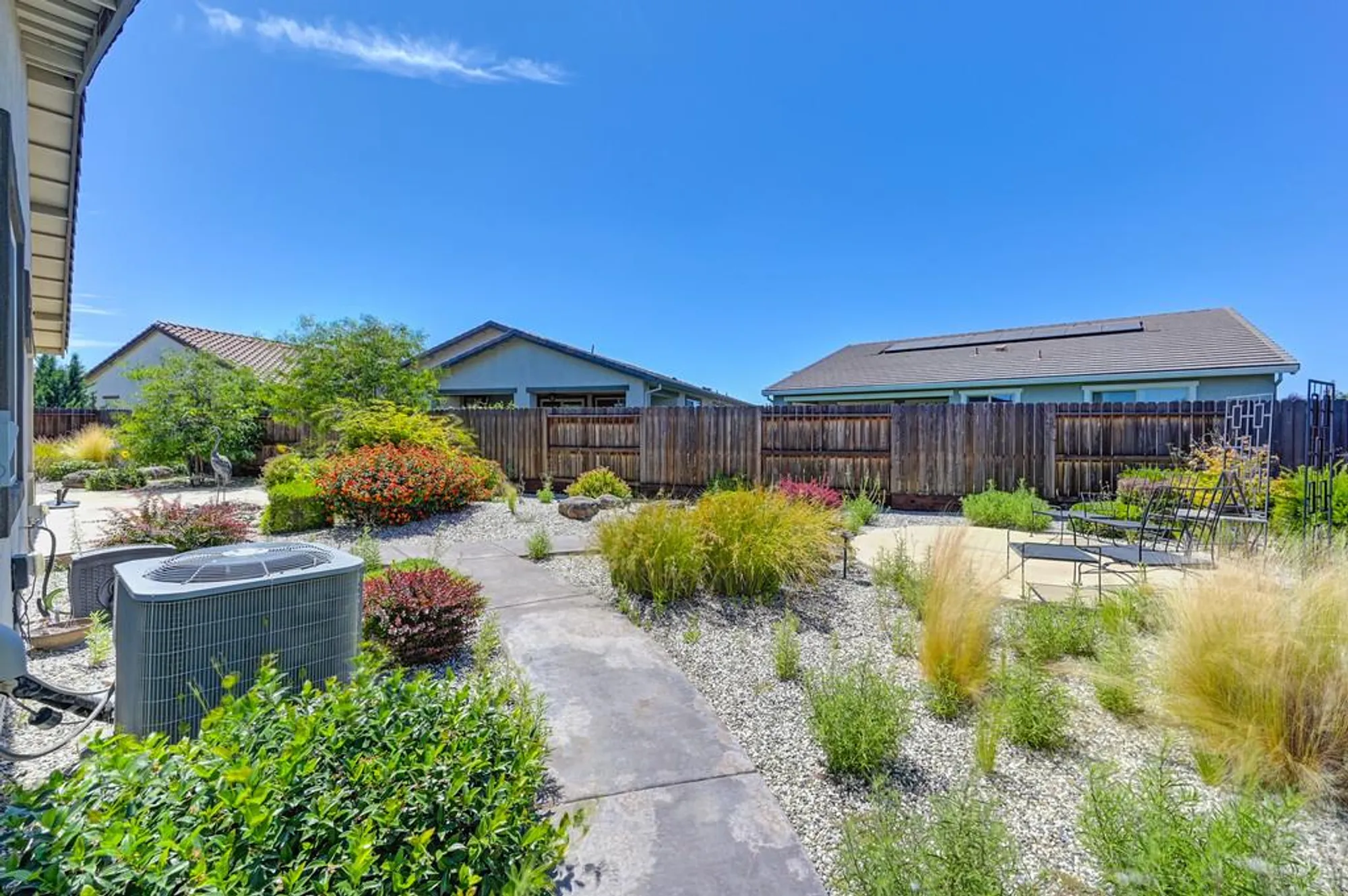 Property Slideshow image 35 of 48 | 7414 sun rose way, Sacramento, CA, 95829
