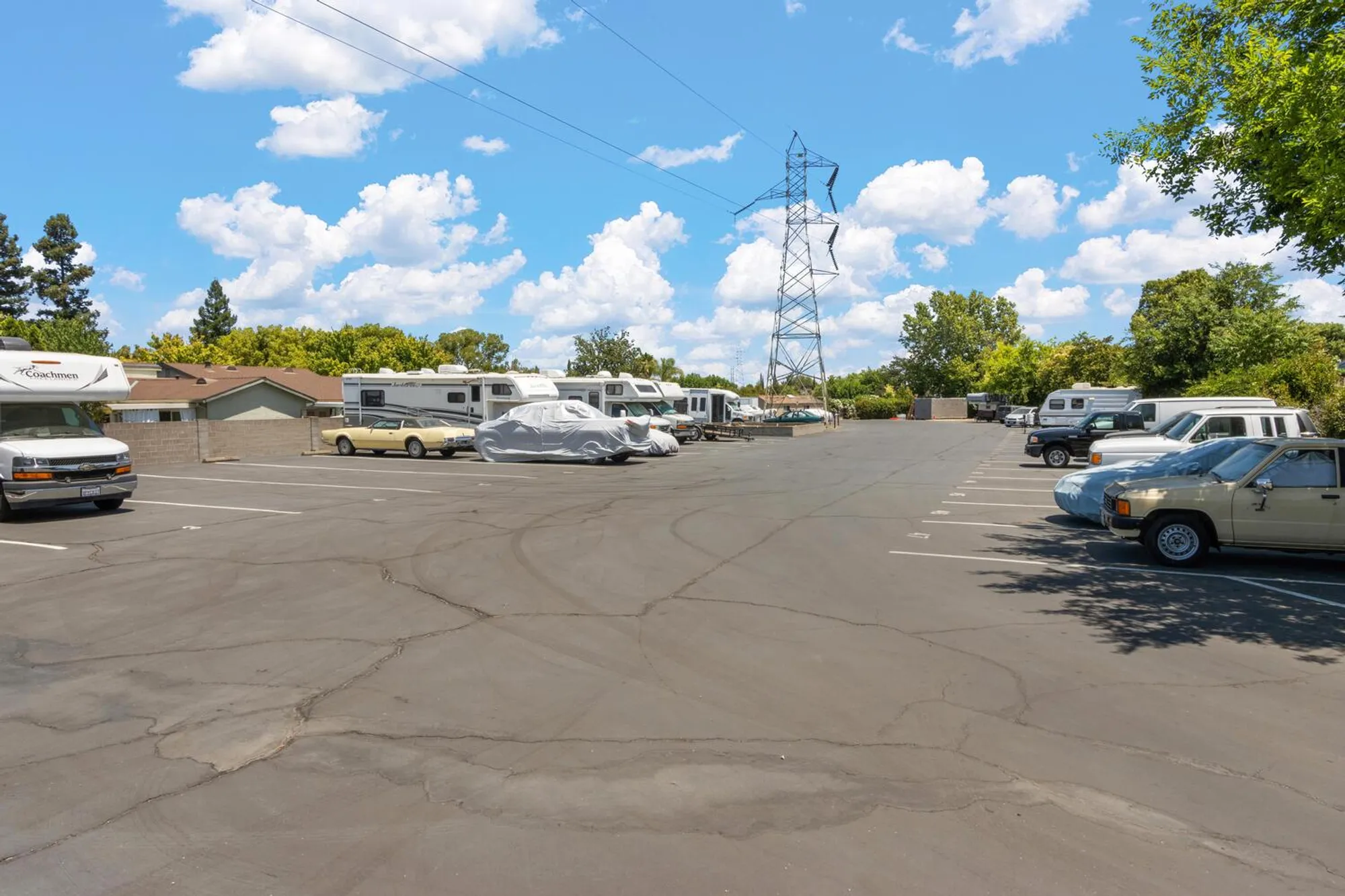 Property Slideshow image 41 of 41 | 7313 sunshire ln, Sacramento, CA, 95828