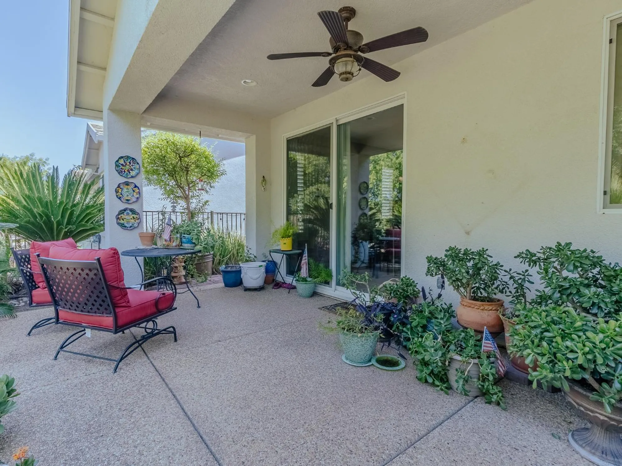 Property Slideshow image 10 of 18 | 1028 wagon wheel ln, Lincoln, CA, 95648
