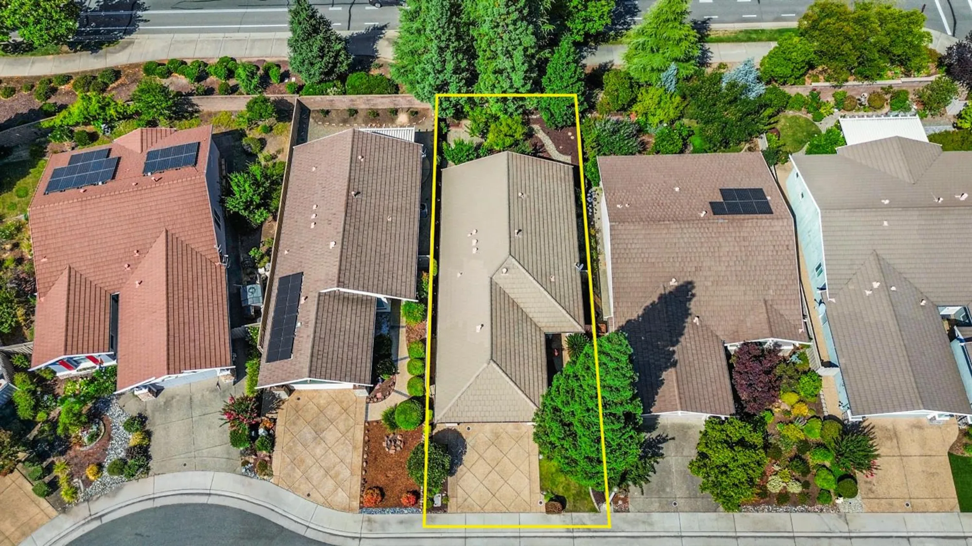 Property Slideshow image 21 of 32 | 485 snapdragon ln, Lincoln, CA, 95648