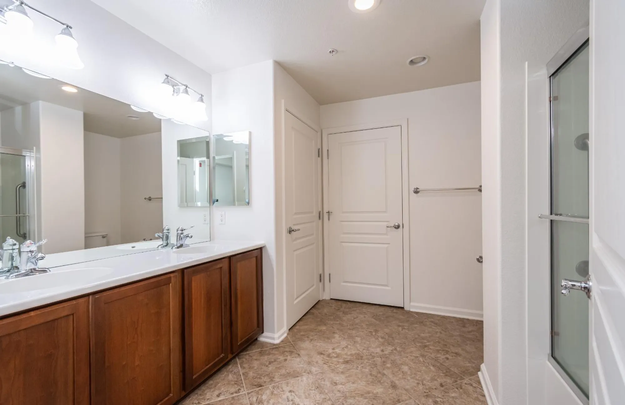 Property Slideshow image 7 of 33 | 1530 topanga ln 106, Lincoln, CA, 95648