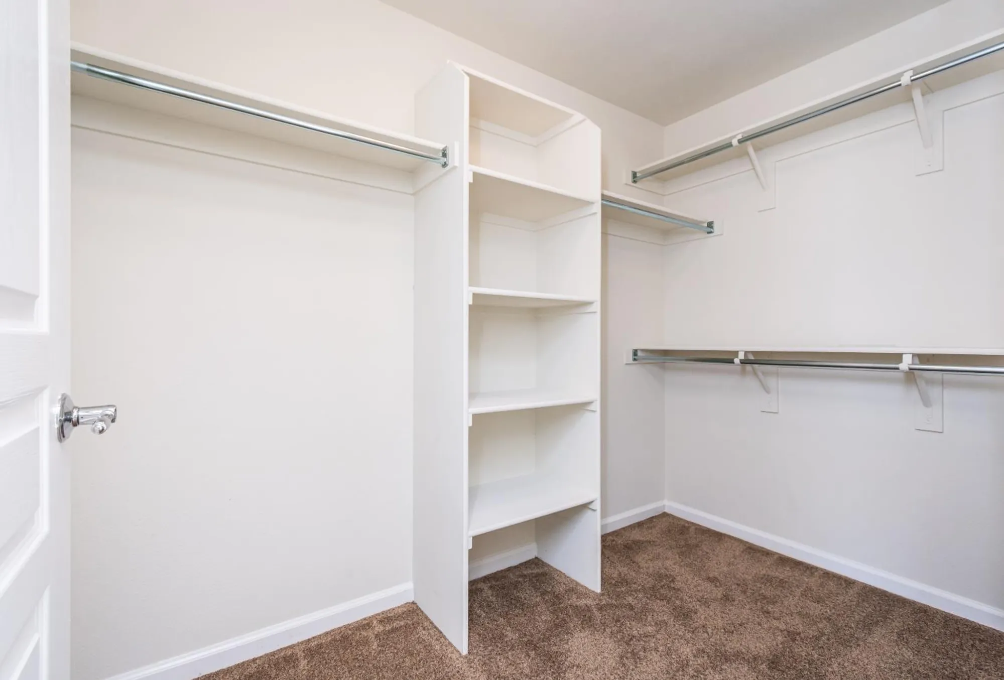 Property Slideshow image 16 of 33 | 1530 topanga ln 106, Lincoln, CA, 95648