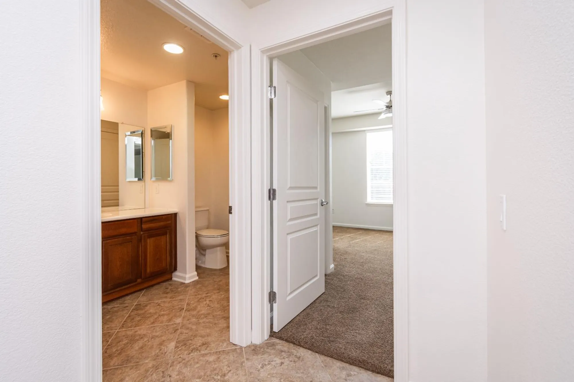 Property Slideshow image 10 of 33 | 1530 topanga ln 106, Lincoln, CA, 95648