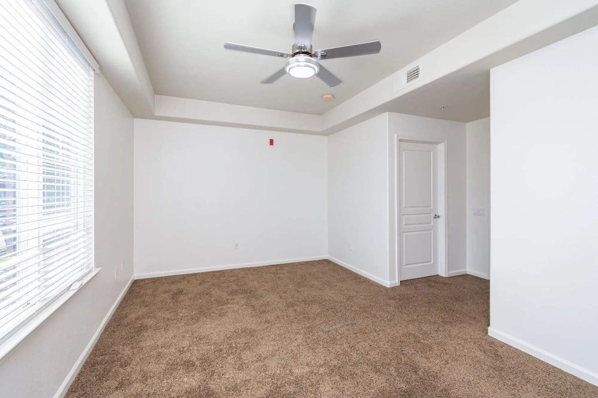 Property Slideshow image 14 of 33 | 1530 topanga ln 106, Lincoln, CA, 95648