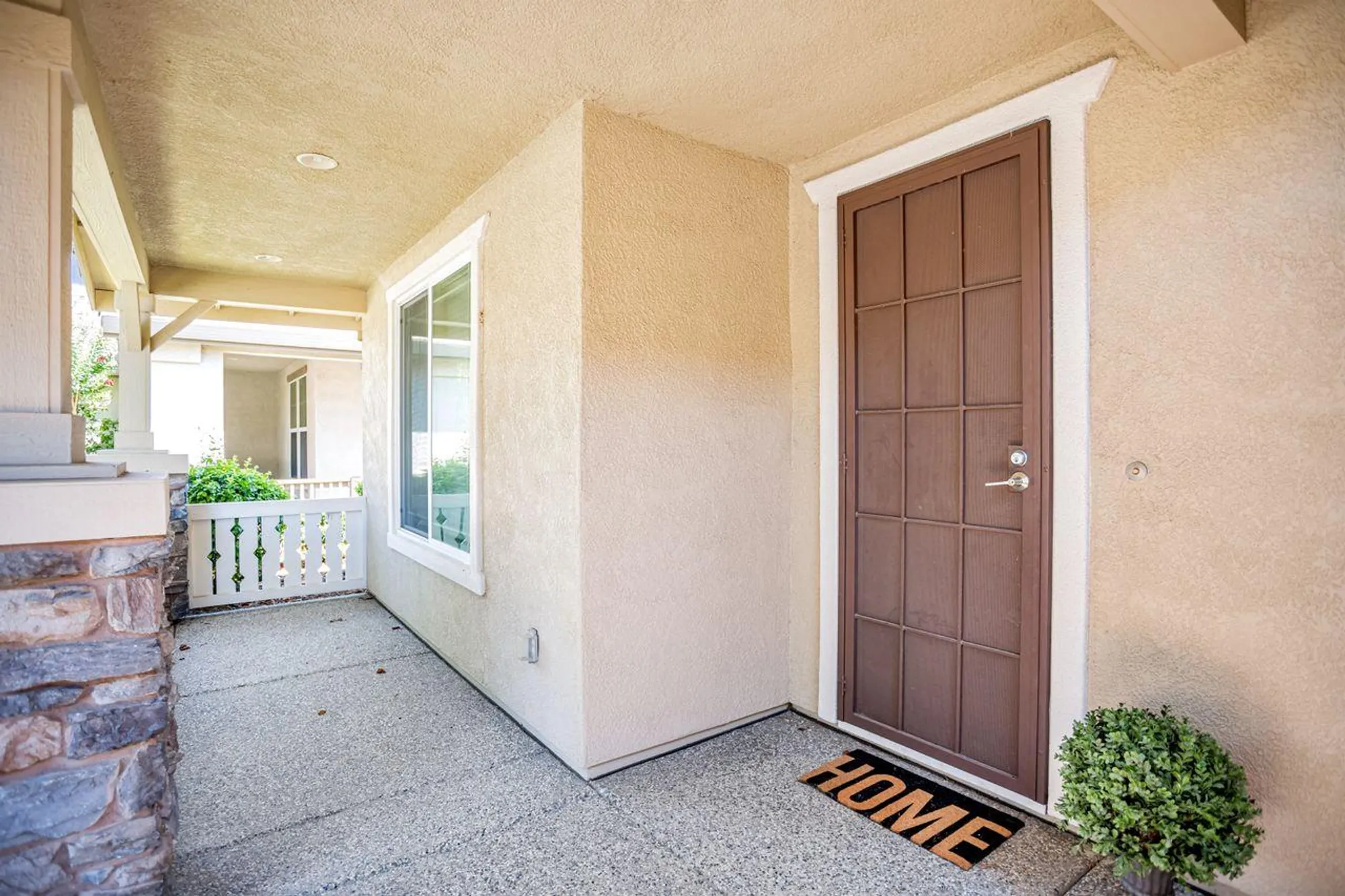 Property Slideshow image 34 of 37 | 7628 chatsworth cir, Elk Grove, CA, 95757