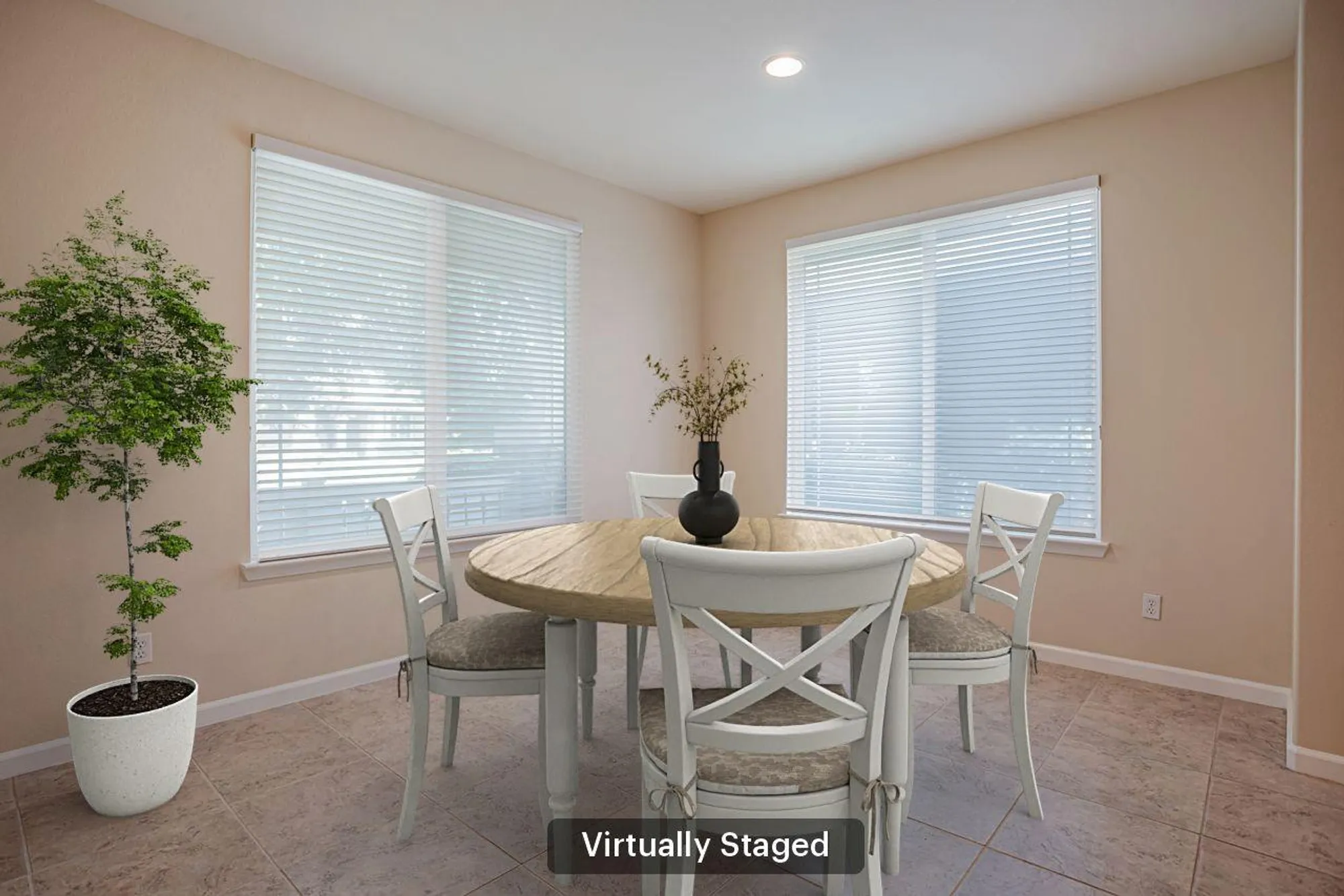 Property Slideshow image 7 of 37 | 7628 chatsworth cir, Elk Grove, CA, 95757
