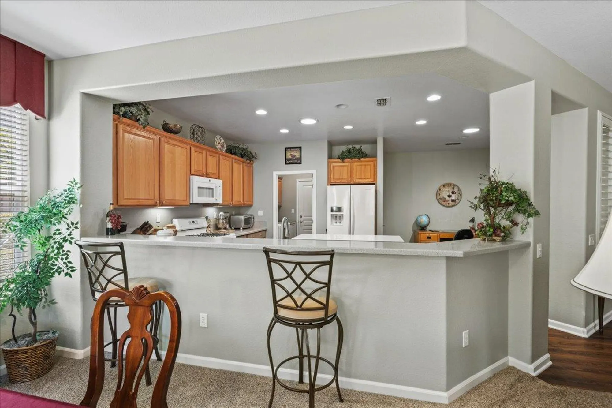 Property Slideshow image 15 of 49 | 2502 walden view ln, Lincoln, CA, 95648