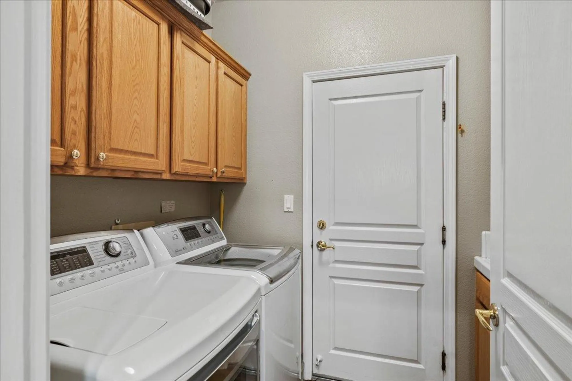 Property Slideshow image 22 of 49 | 2502 walden view ln, Lincoln, CA, 95648