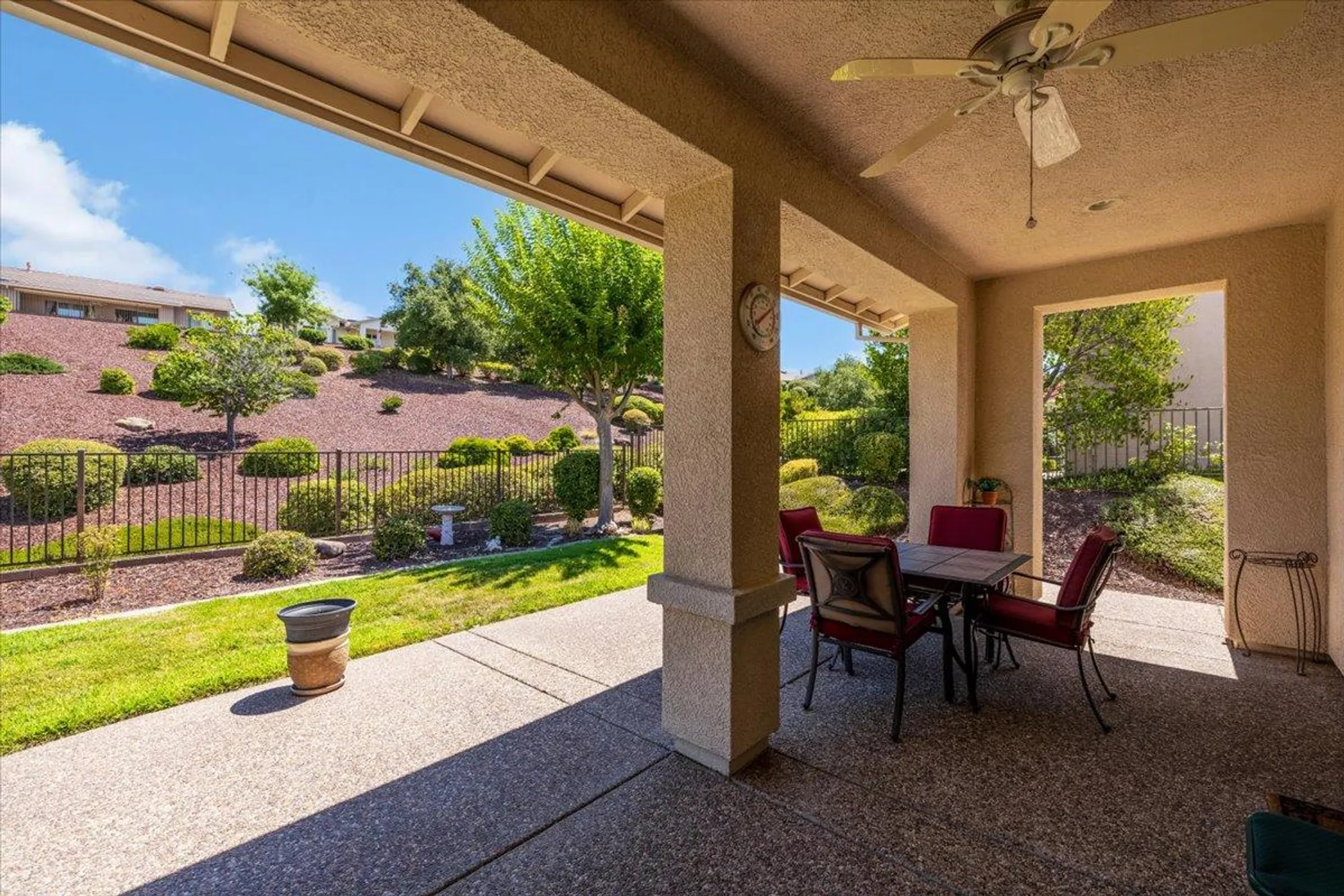 Property Slideshow image 9 of 49 | 2502 walden view ln, Lincoln, CA, 95648