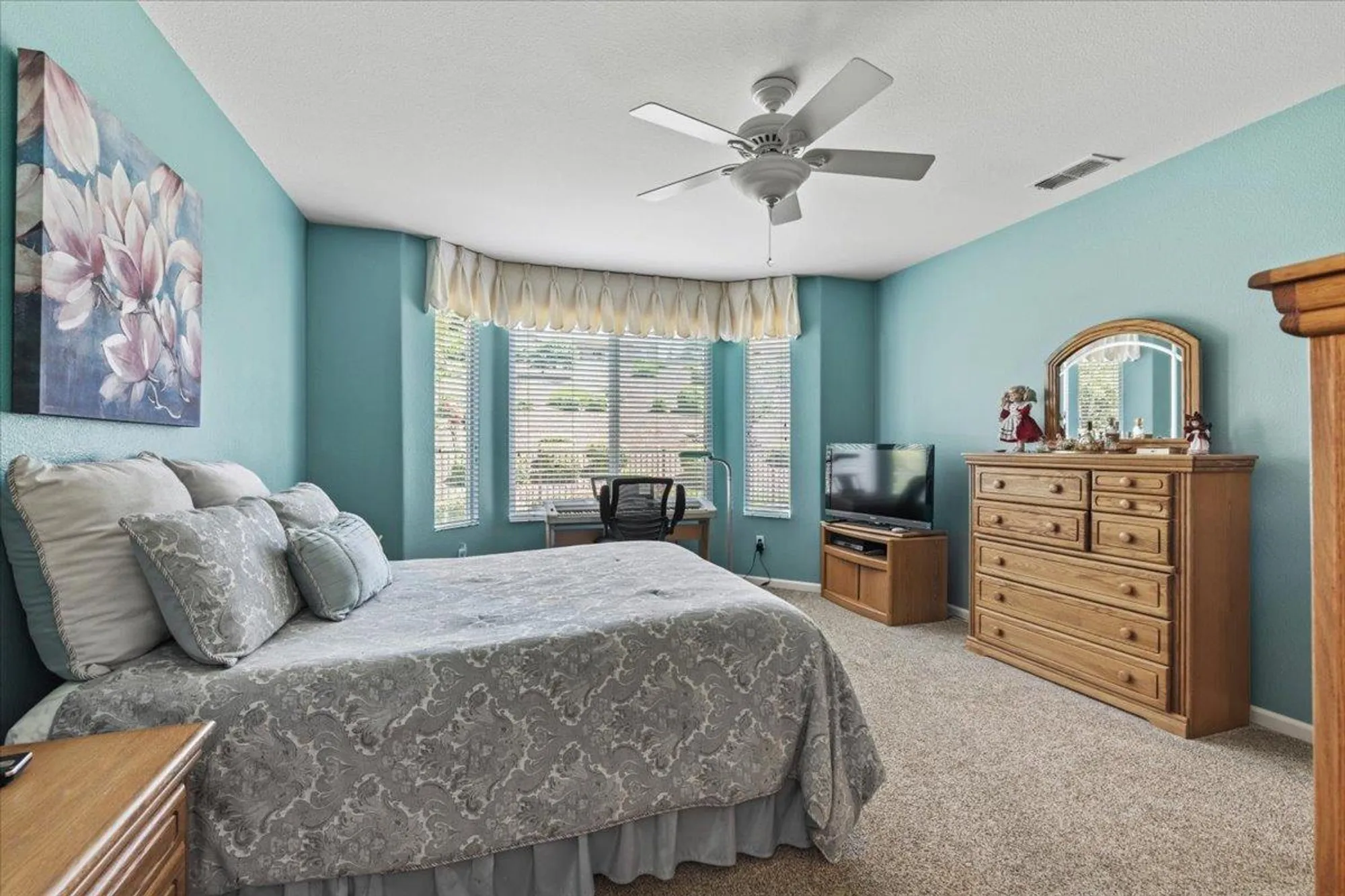 Property Slideshow image 32 of 49 | 2502 walden view ln, Lincoln, CA, 95648