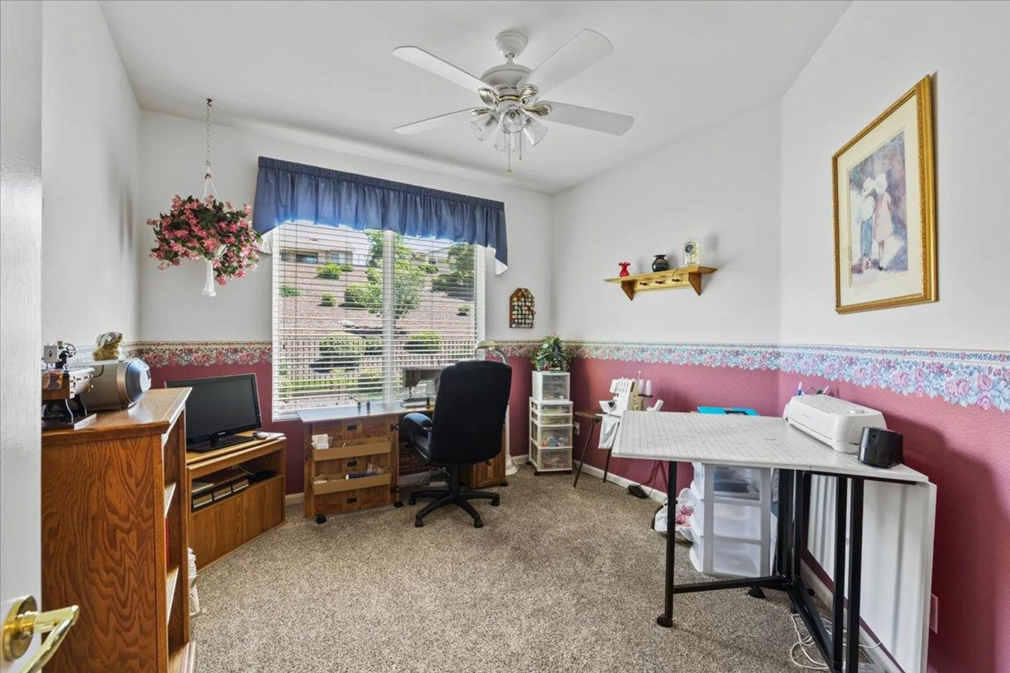 Property Slideshow image 33 of 49 | 2502 walden view ln, Lincoln, CA, 95648