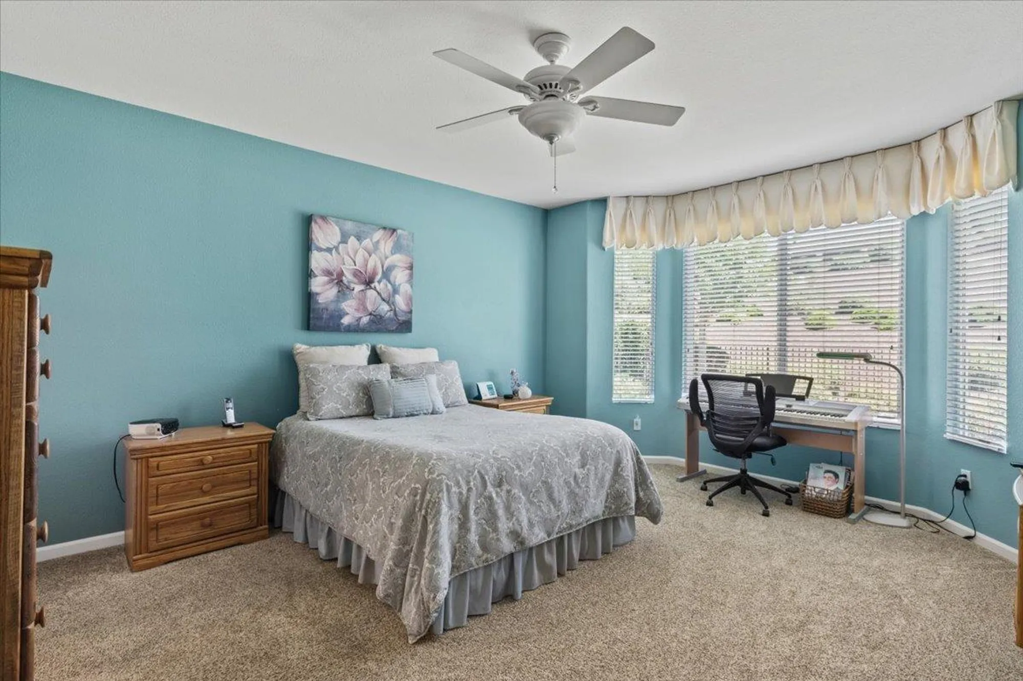 Property Slideshow image 27 of 49 | 2502 walden view ln, Lincoln, CA, 95648