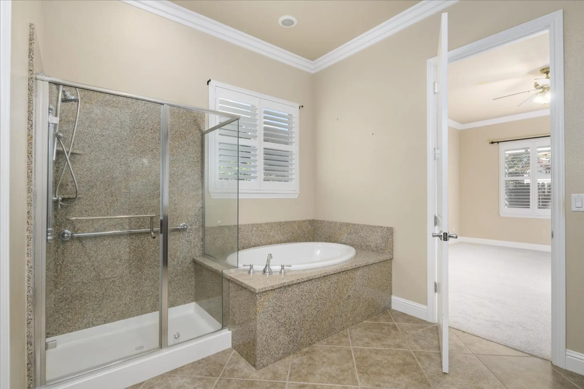 Property Slideshow image 16 of 36 | 2112 leighham dr, Roseville, CA, 95747