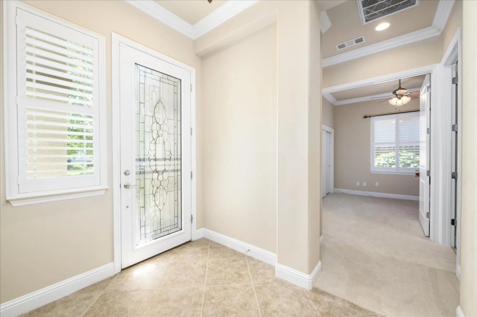 Property Slideshow image 22 of 36 | 2112 leighham dr, Roseville, CA, 95747