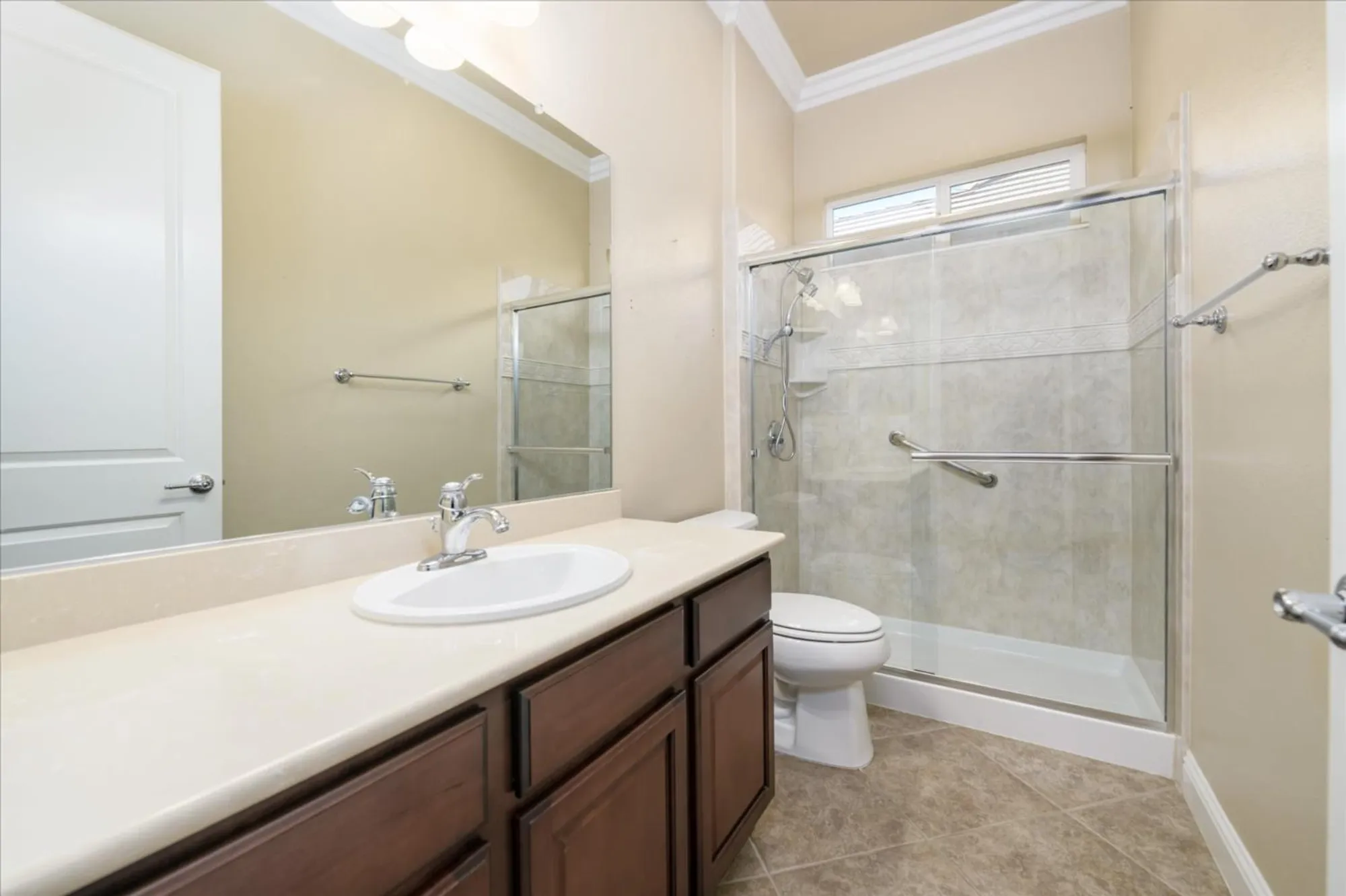 Property Slideshow image 17 of 36 | 2112 leighham dr, Roseville, CA, 95747
